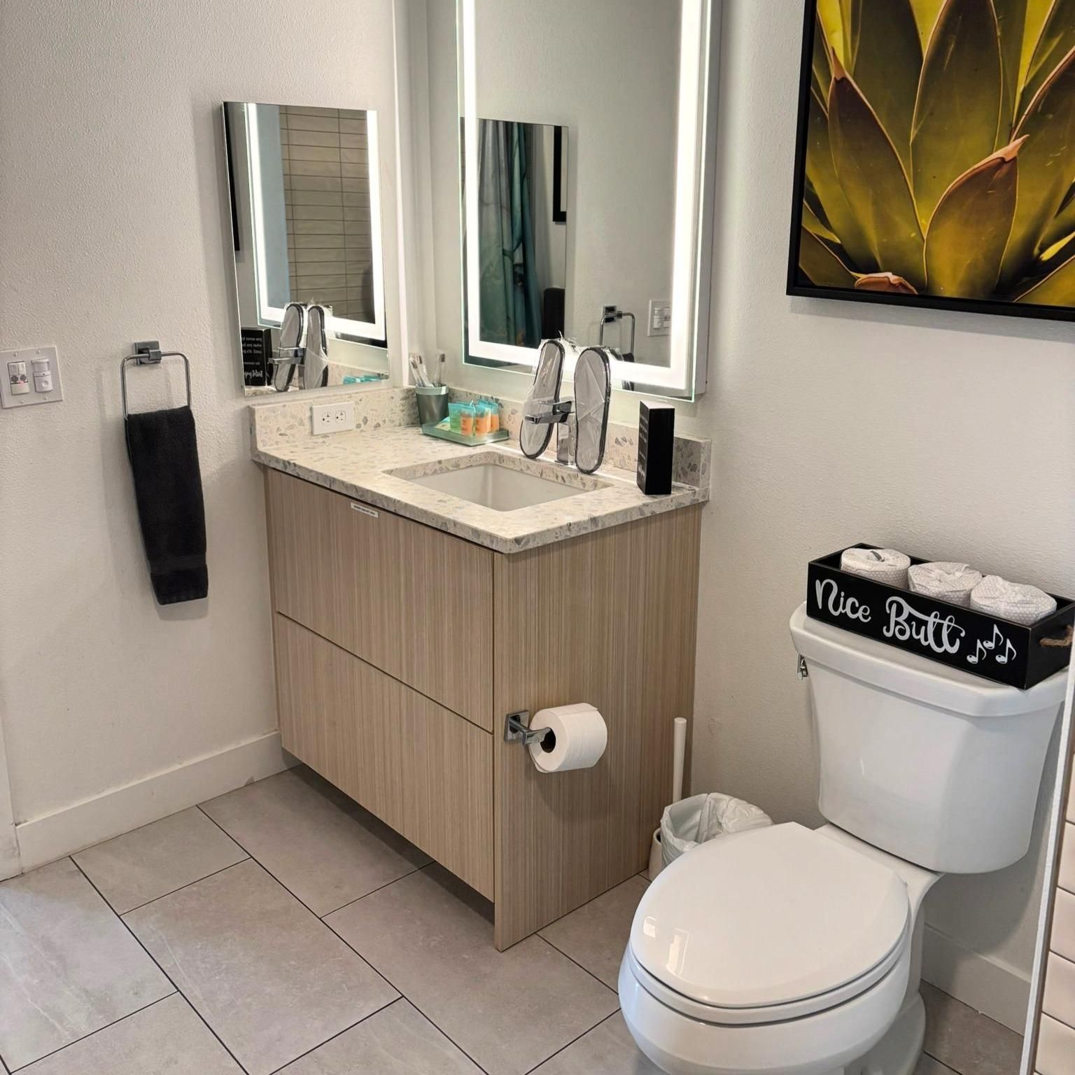 1 Bedroom - Large