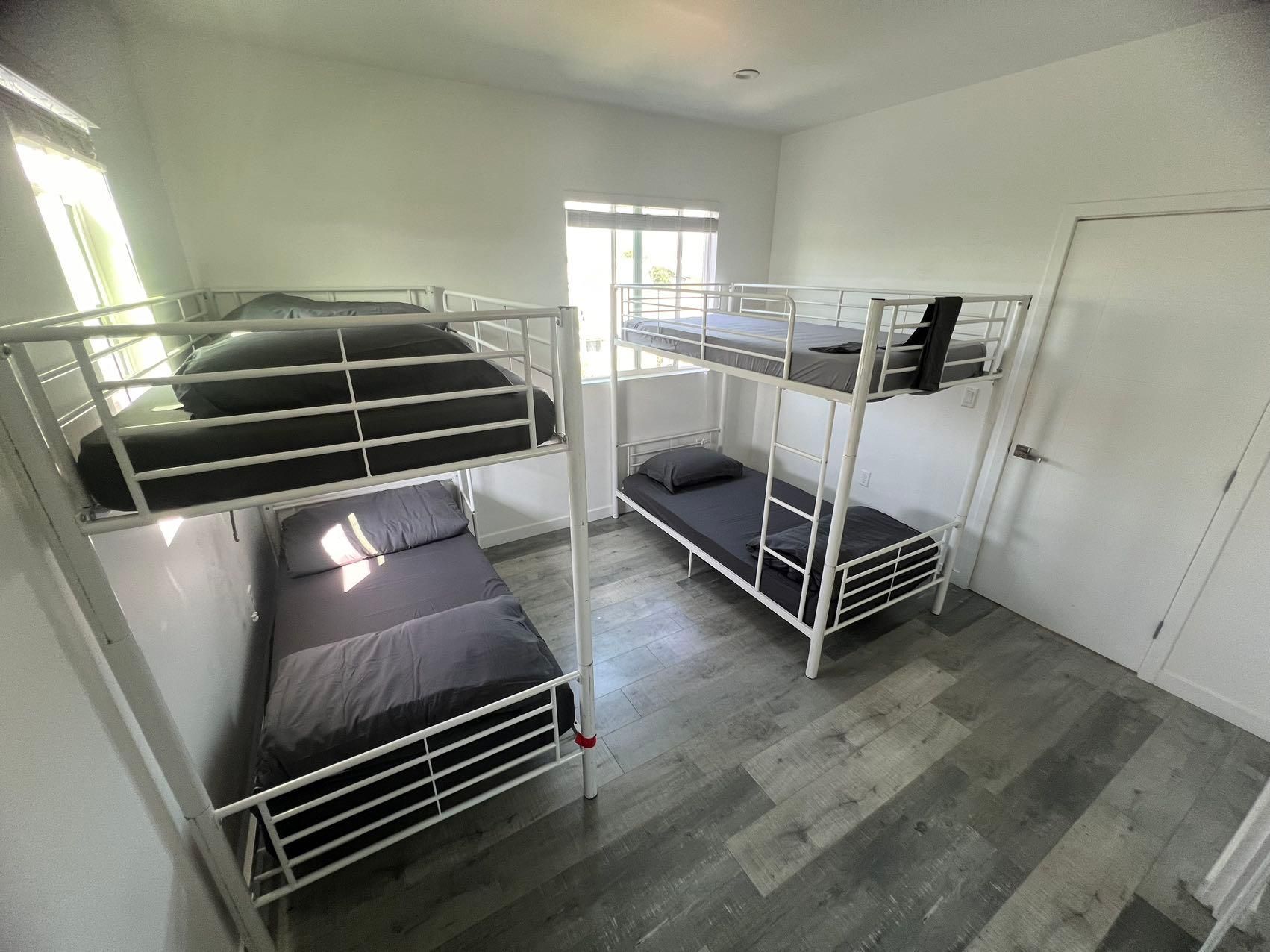 Shared Dormitory 10-Bed