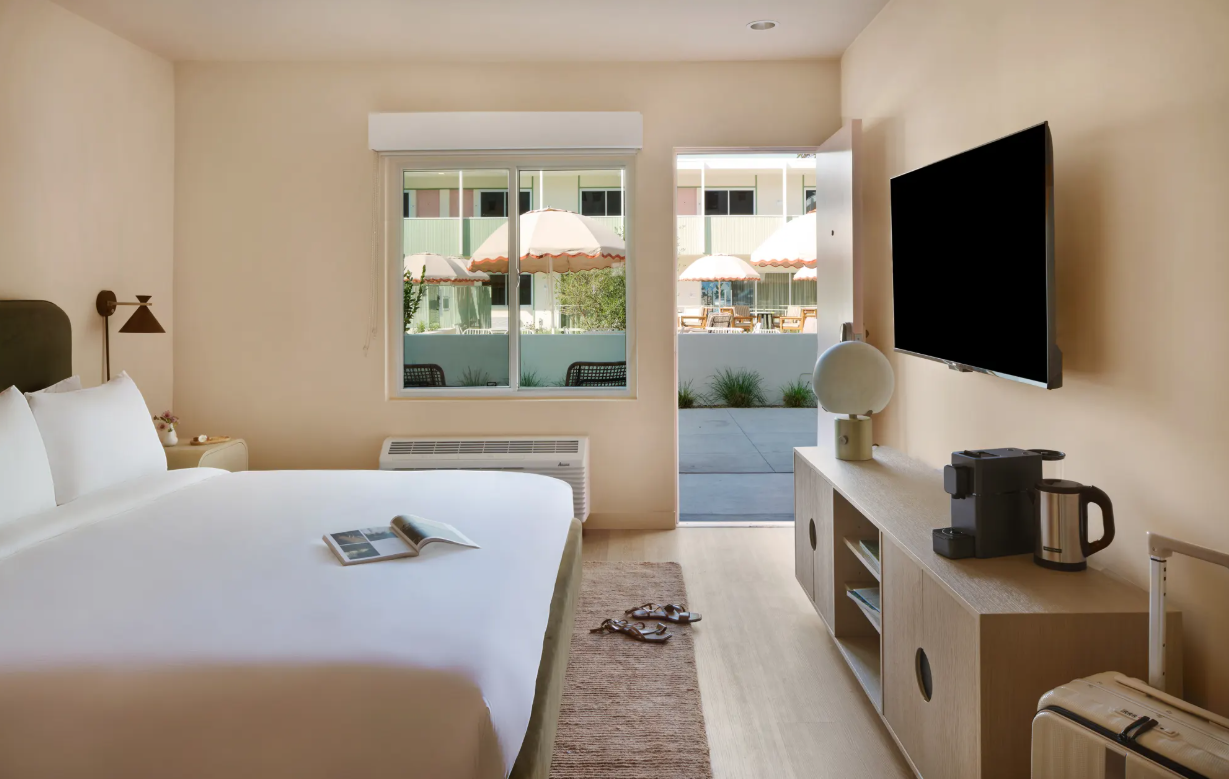 Guest Room, 1 King
