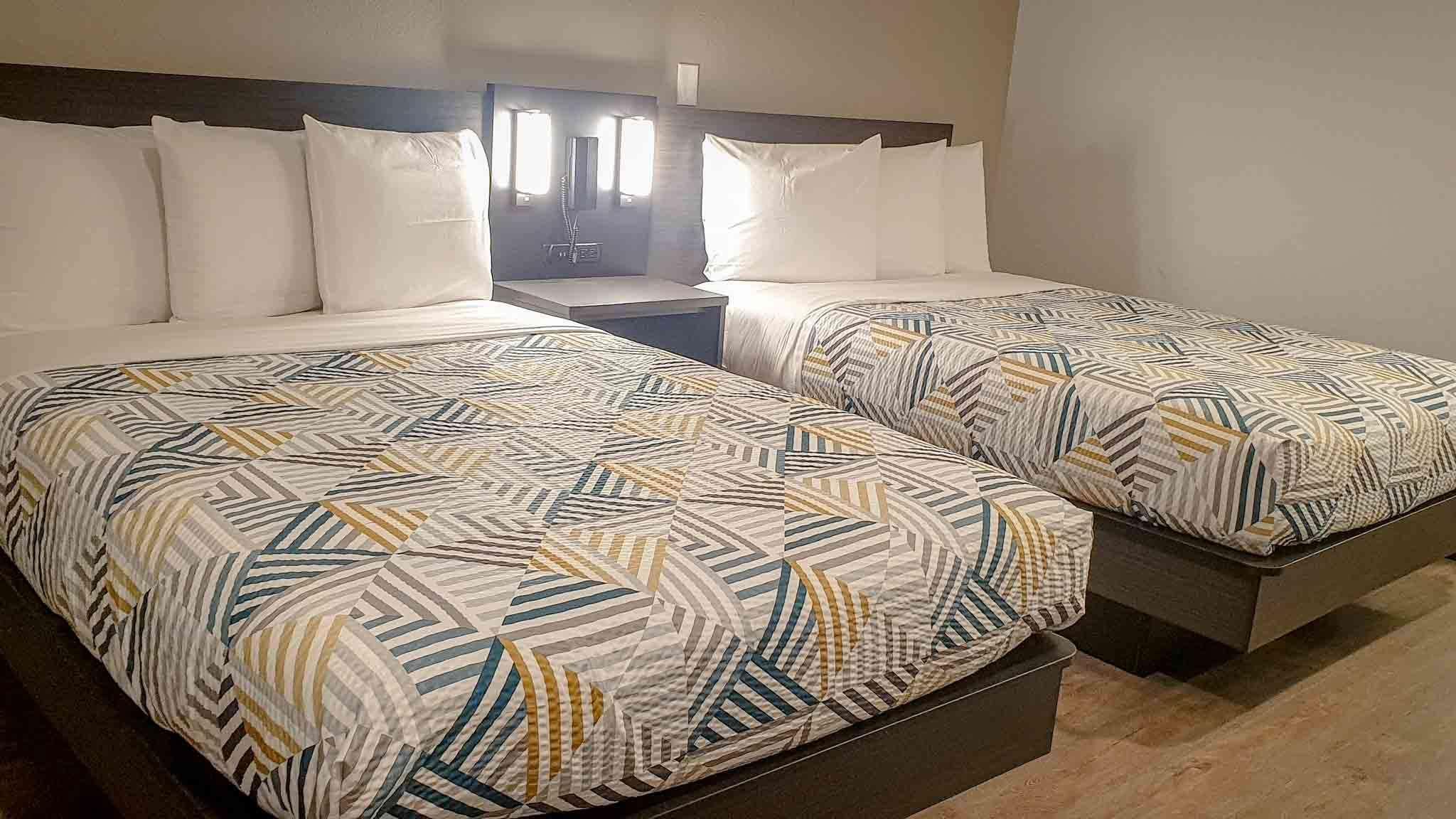2 Full Beds | Deluxe, Mini Fridge
