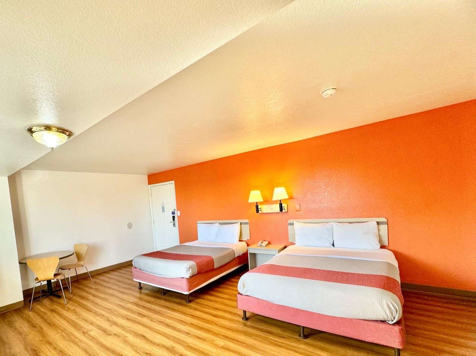 Quadruple Room - Non-Smoking
