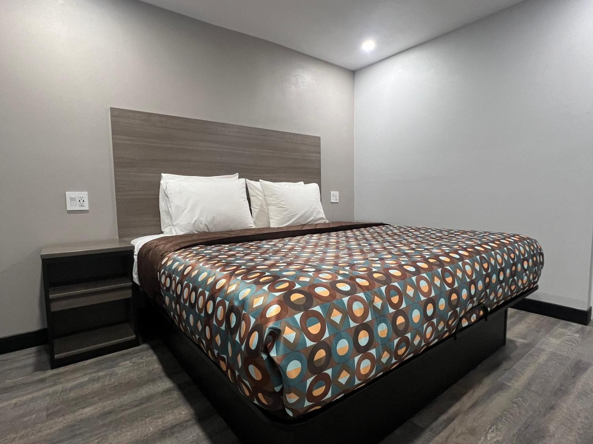 King Room - Disability Access