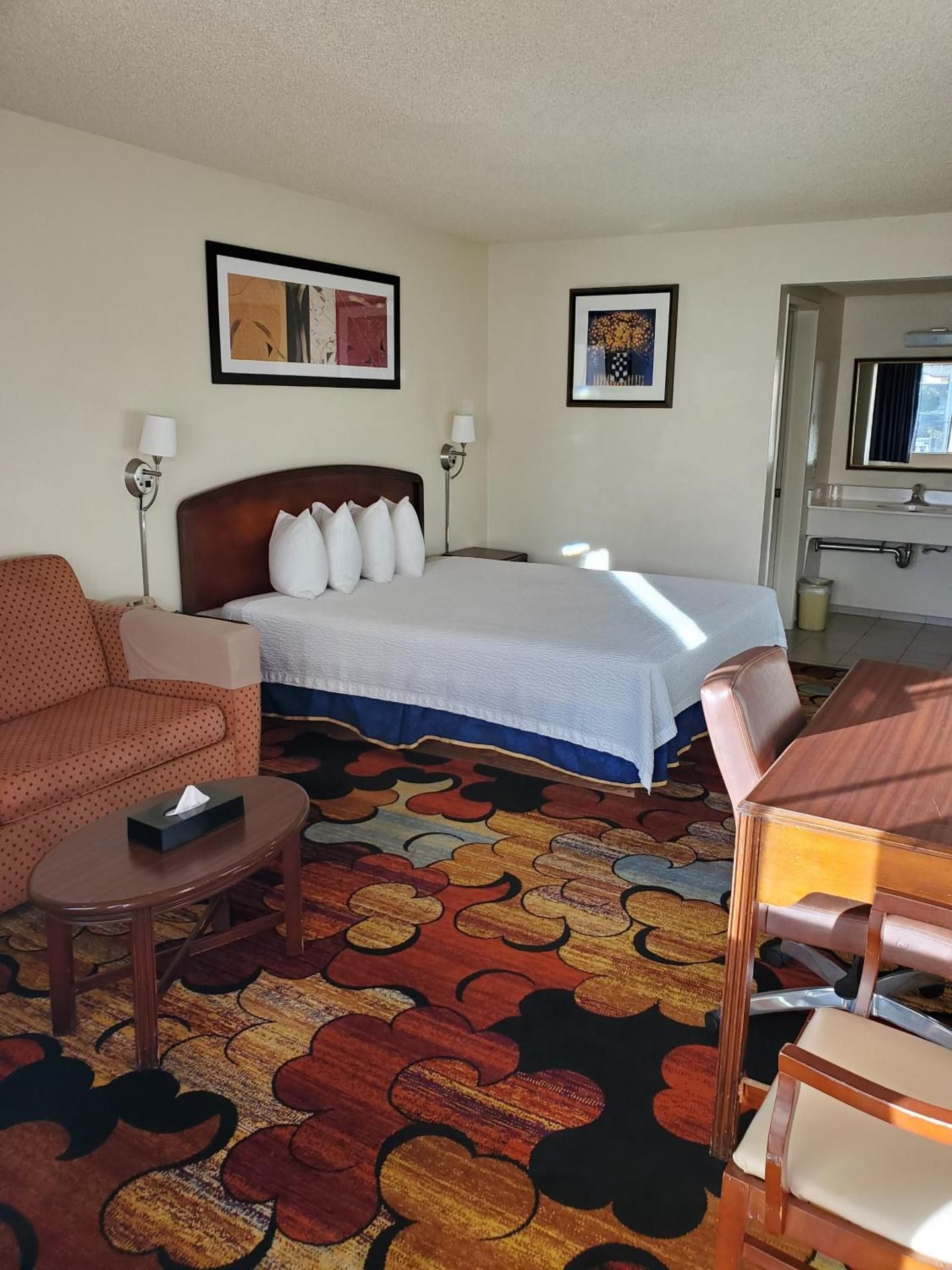King Room with Sofa Bed