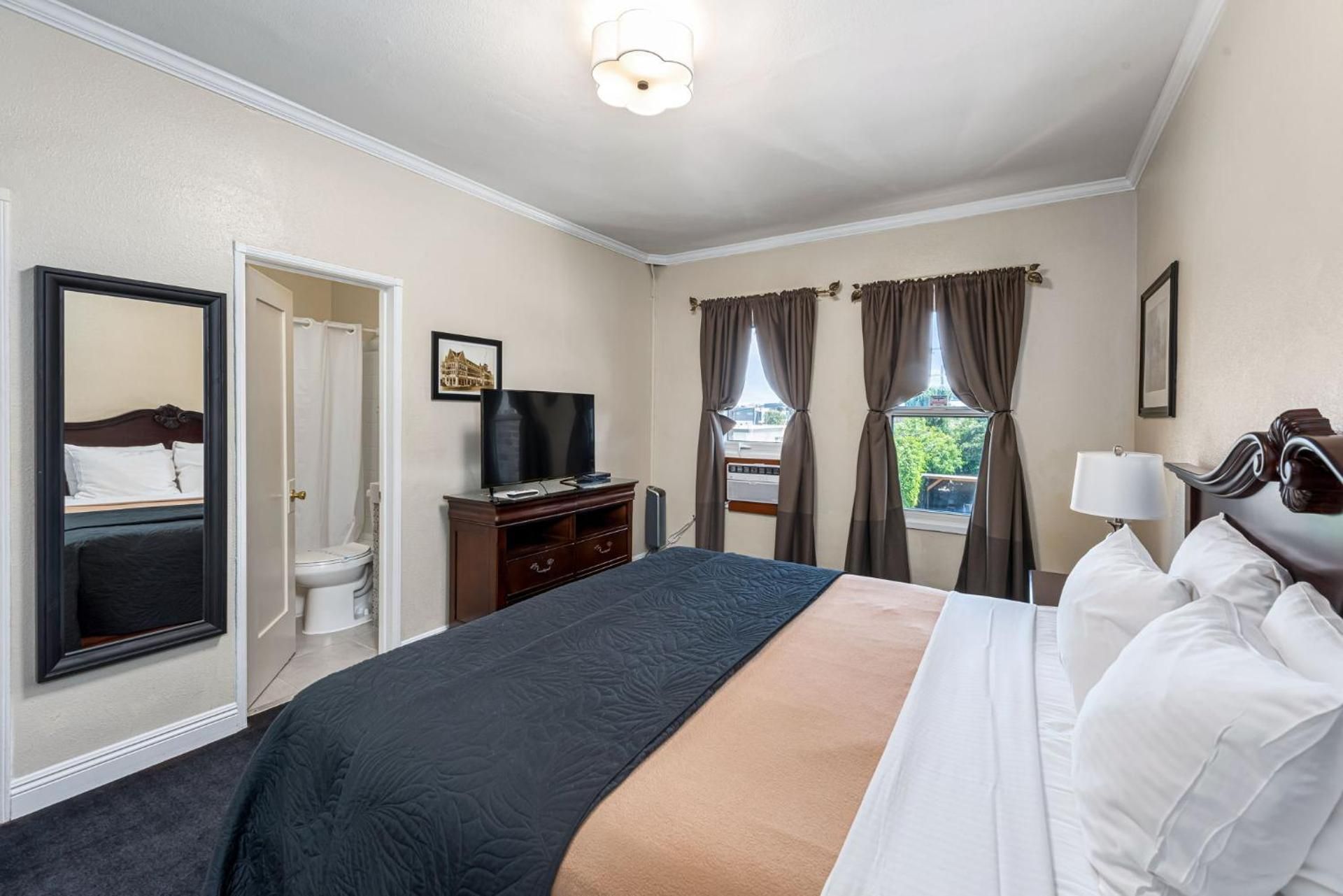 King Room
