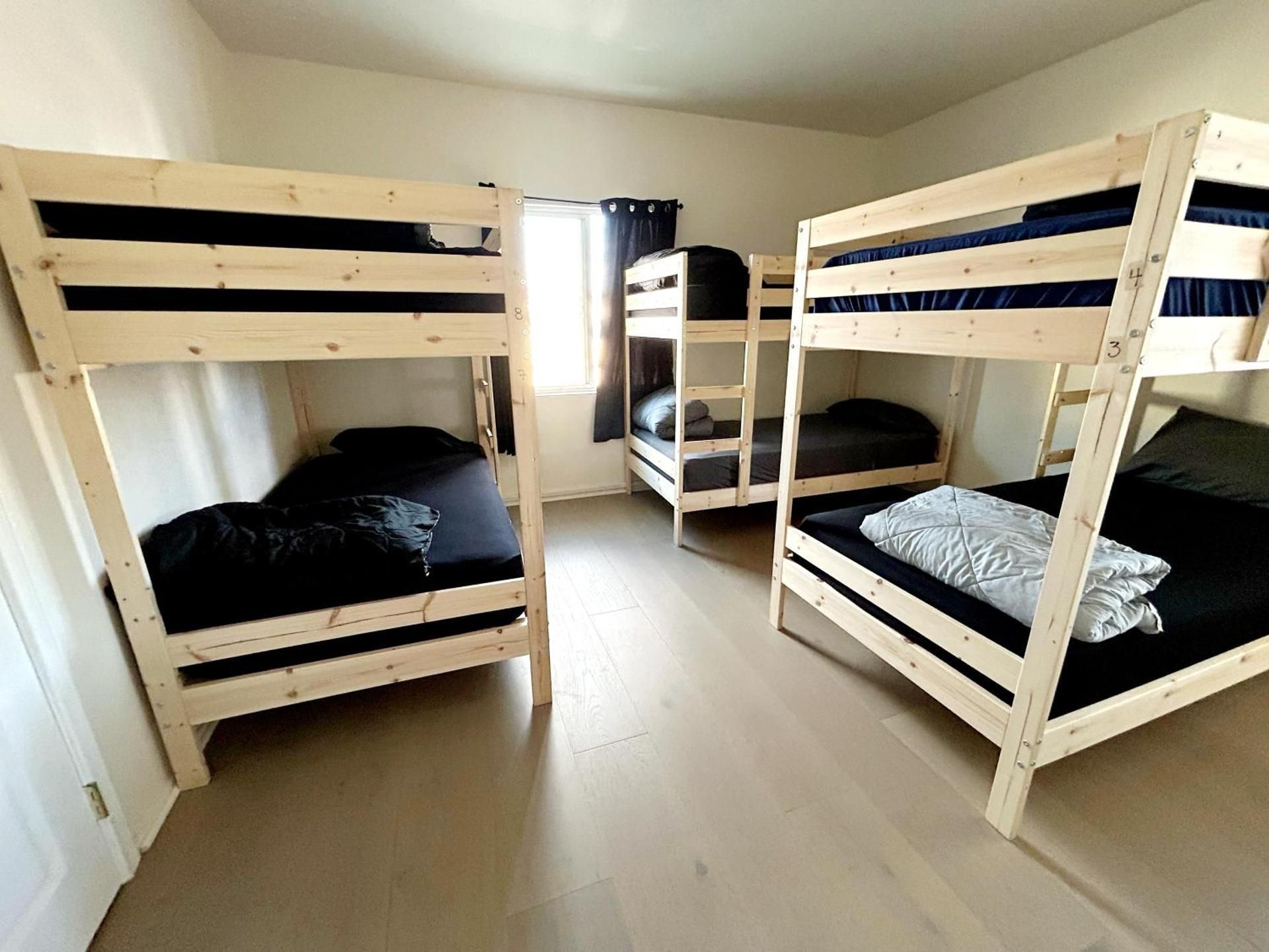 Bunk Bed in Mixed Dormitory Room