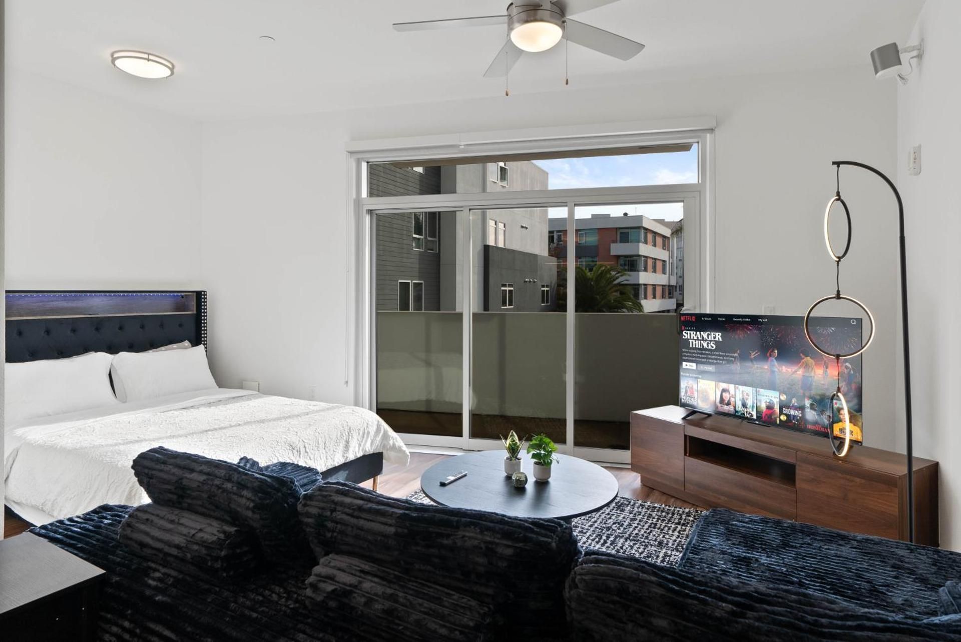 Apartment with View and Balcony