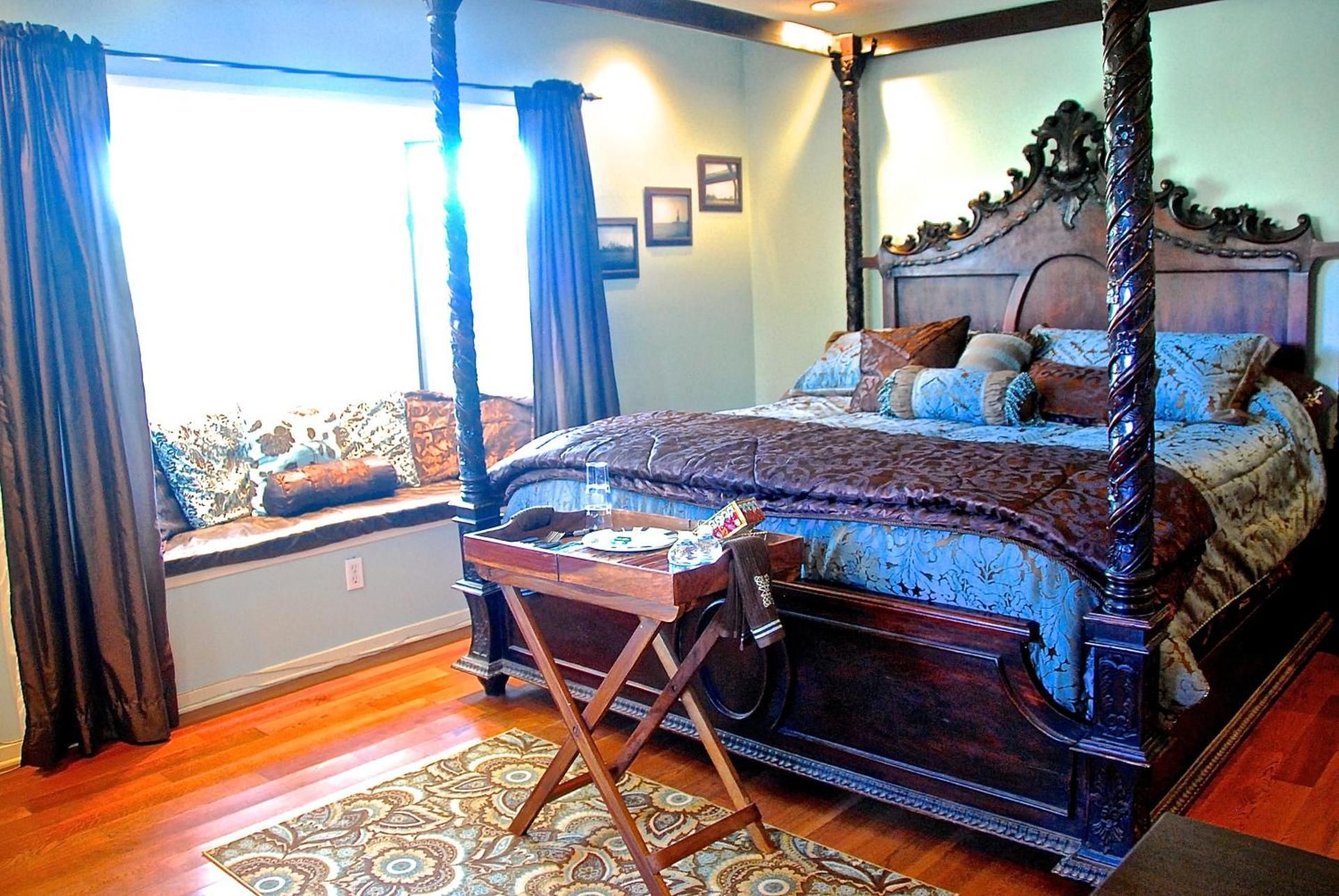 Triple Room with Private Bathroom