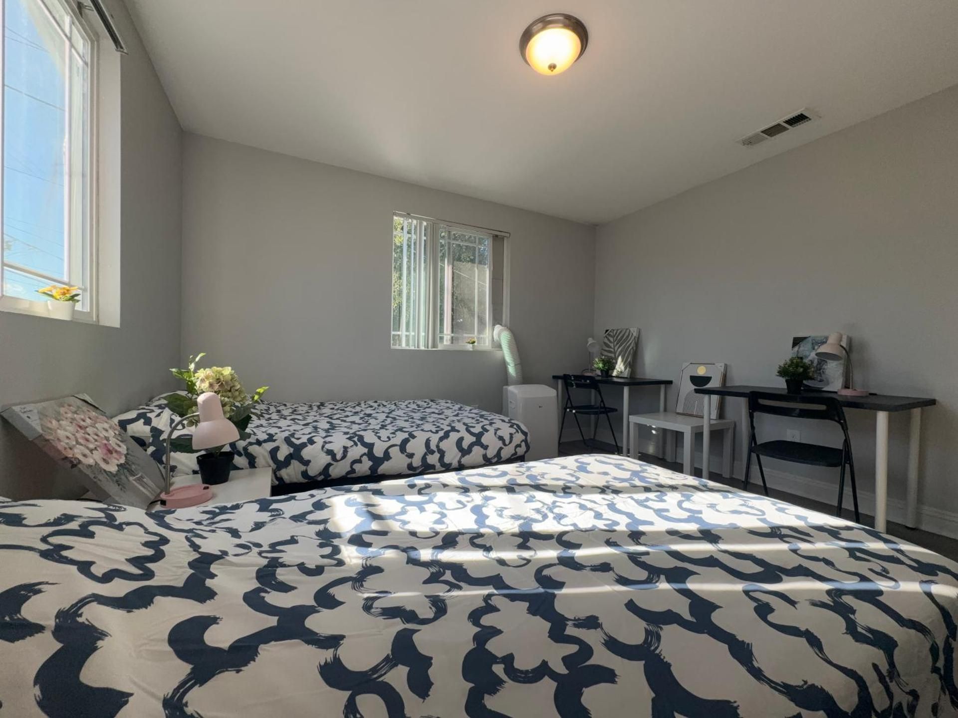 Double Room with Shared Bathroom