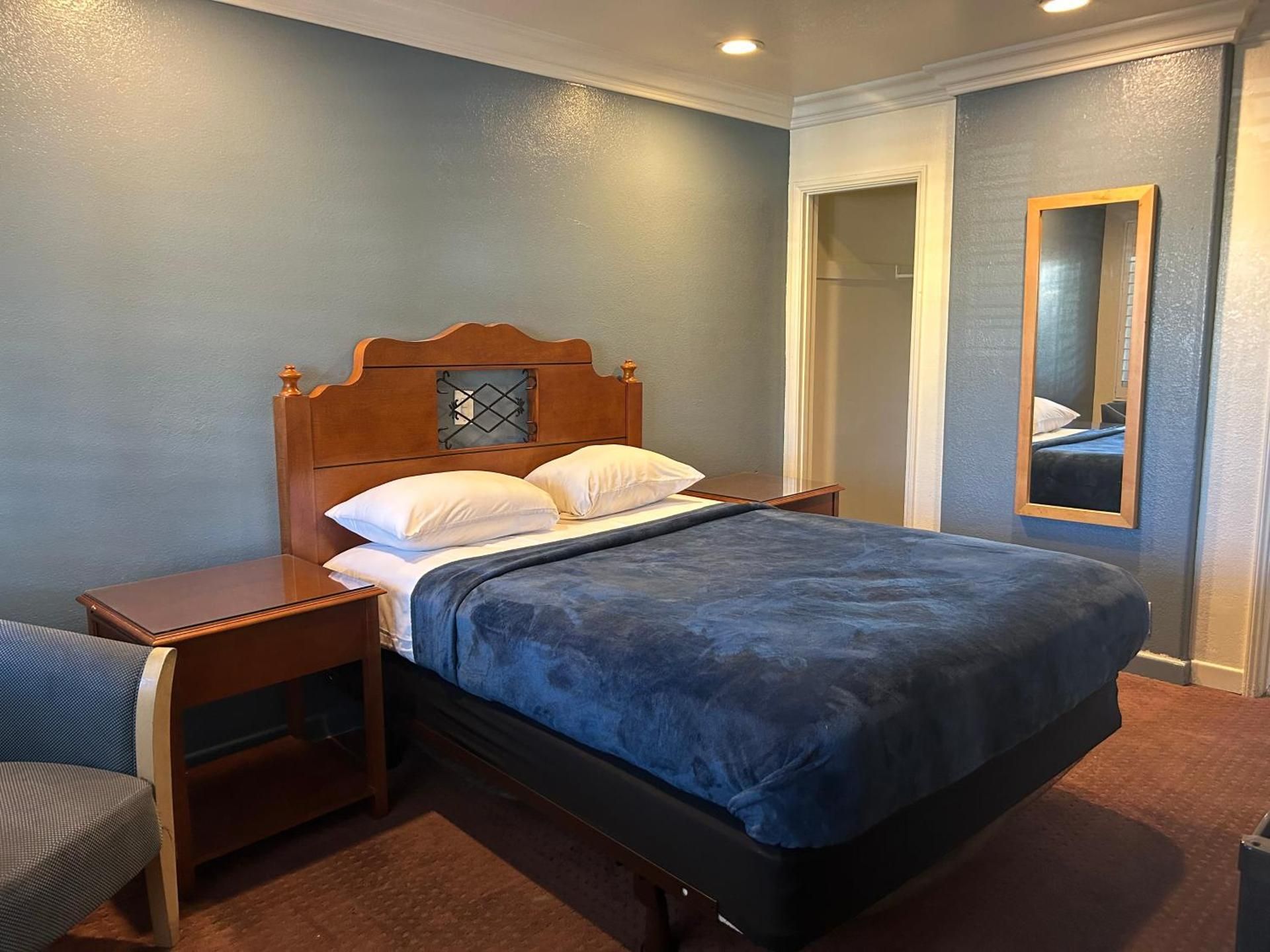 Single Room - Disability Access