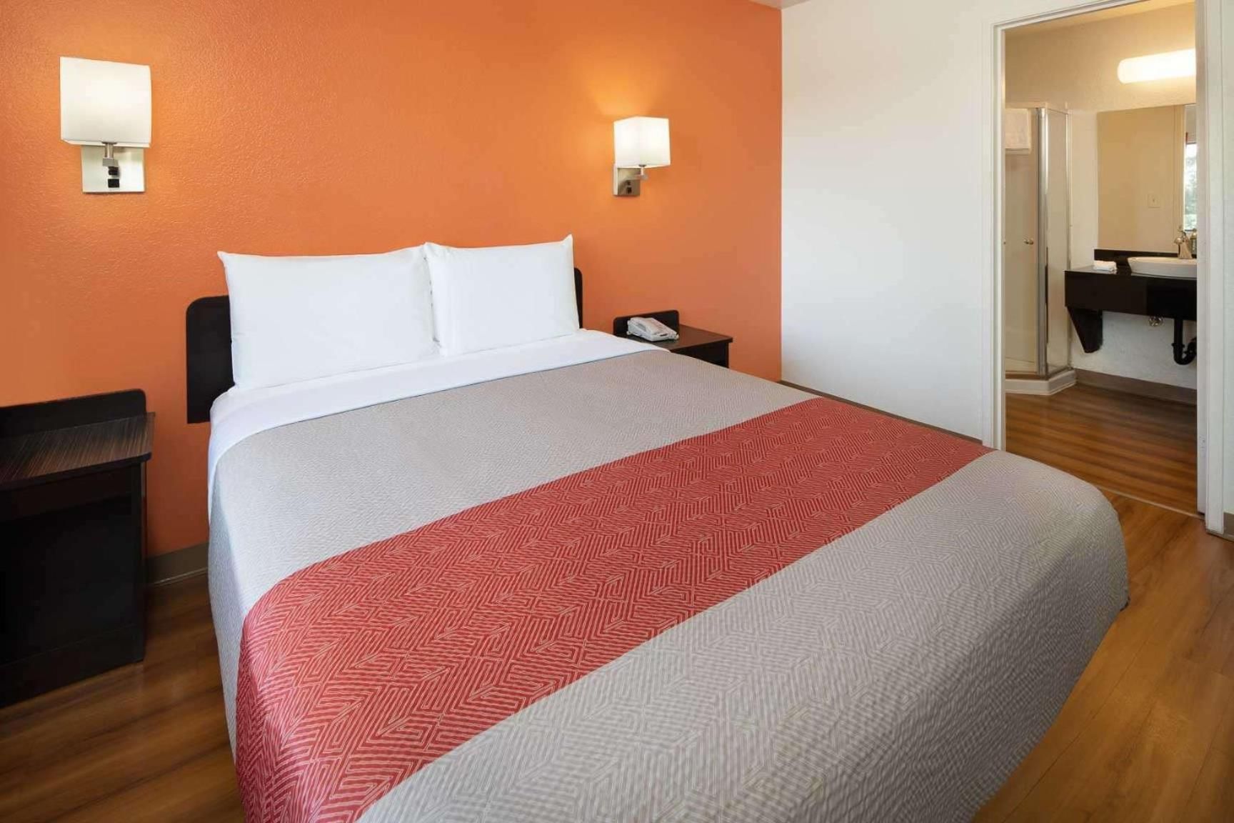 Double Room - Disability Access