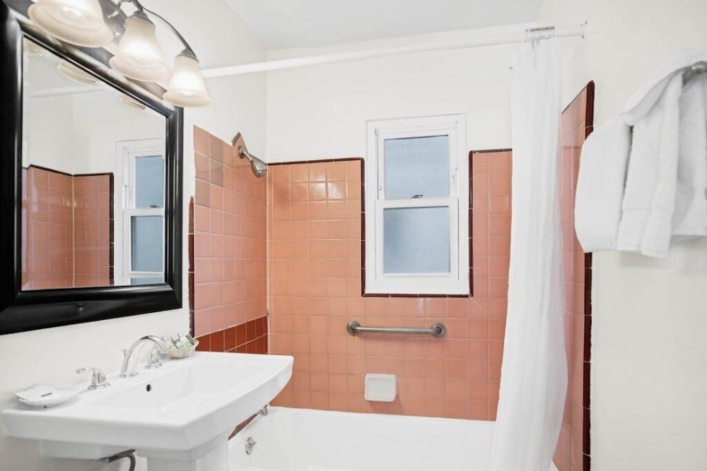 Sea Blue Hotel Standard Room 3