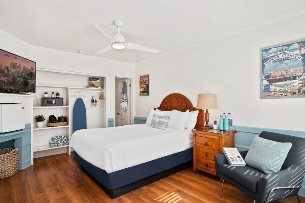 Sea Blue Hotel Standard Room 2