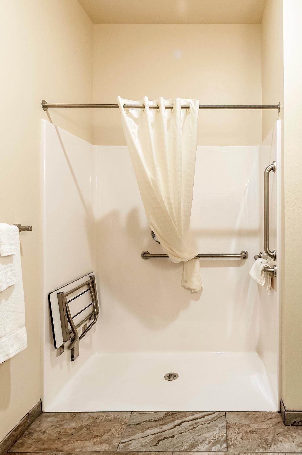 Mobility/Hearing Accessible Two Queen Guestroom Non-Smoking