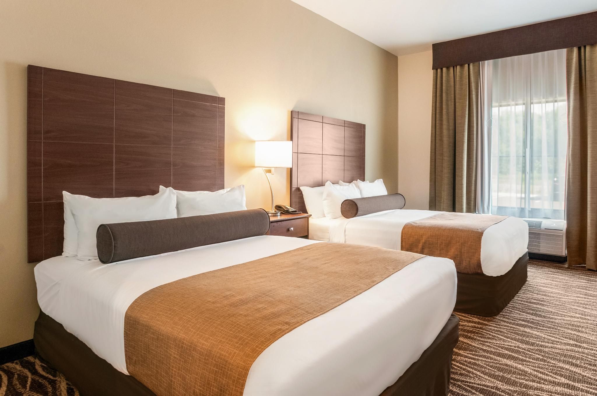 Audible/Visual Accessible Two Queen Studio Suite