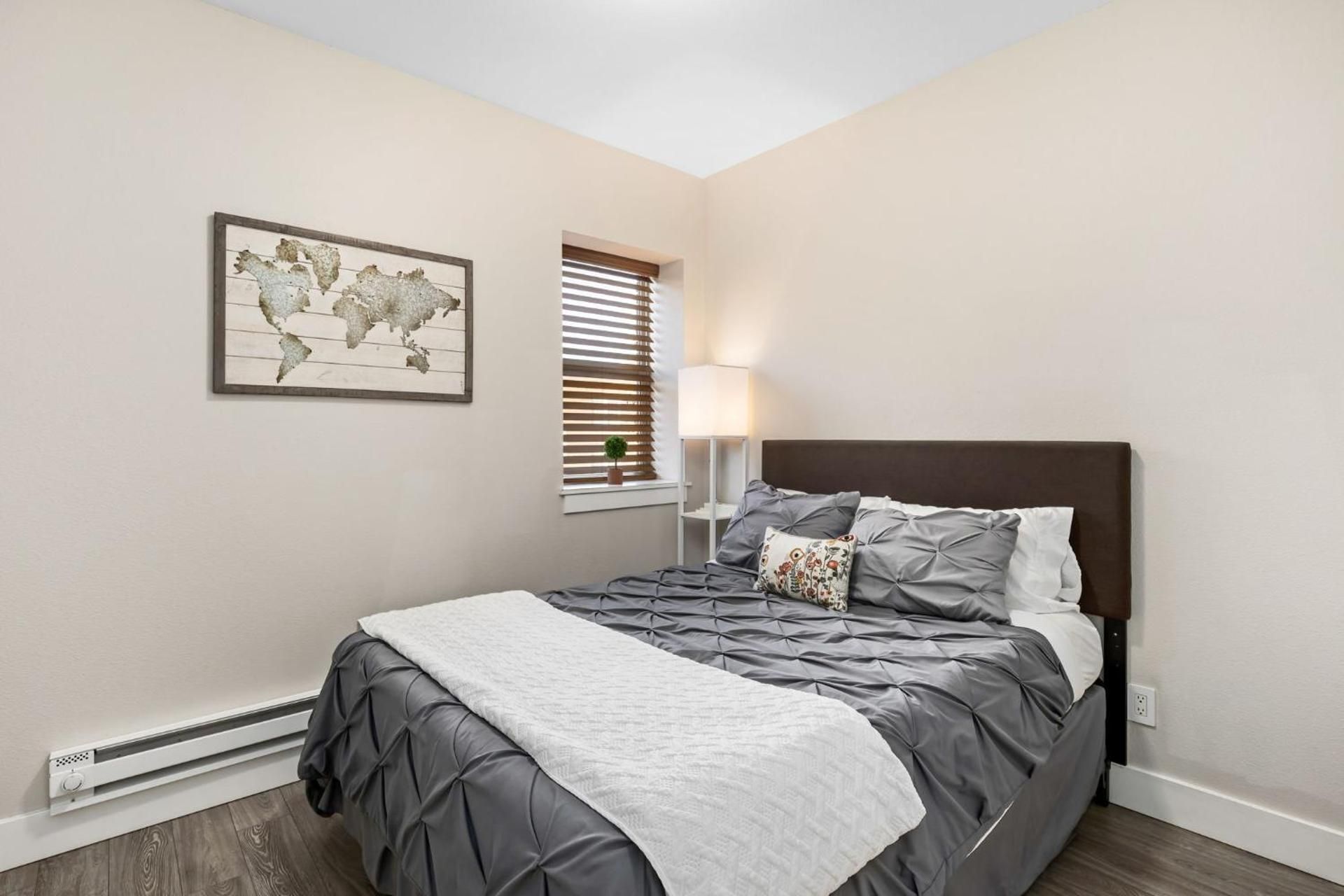 One-Bedroom Standard Apartment