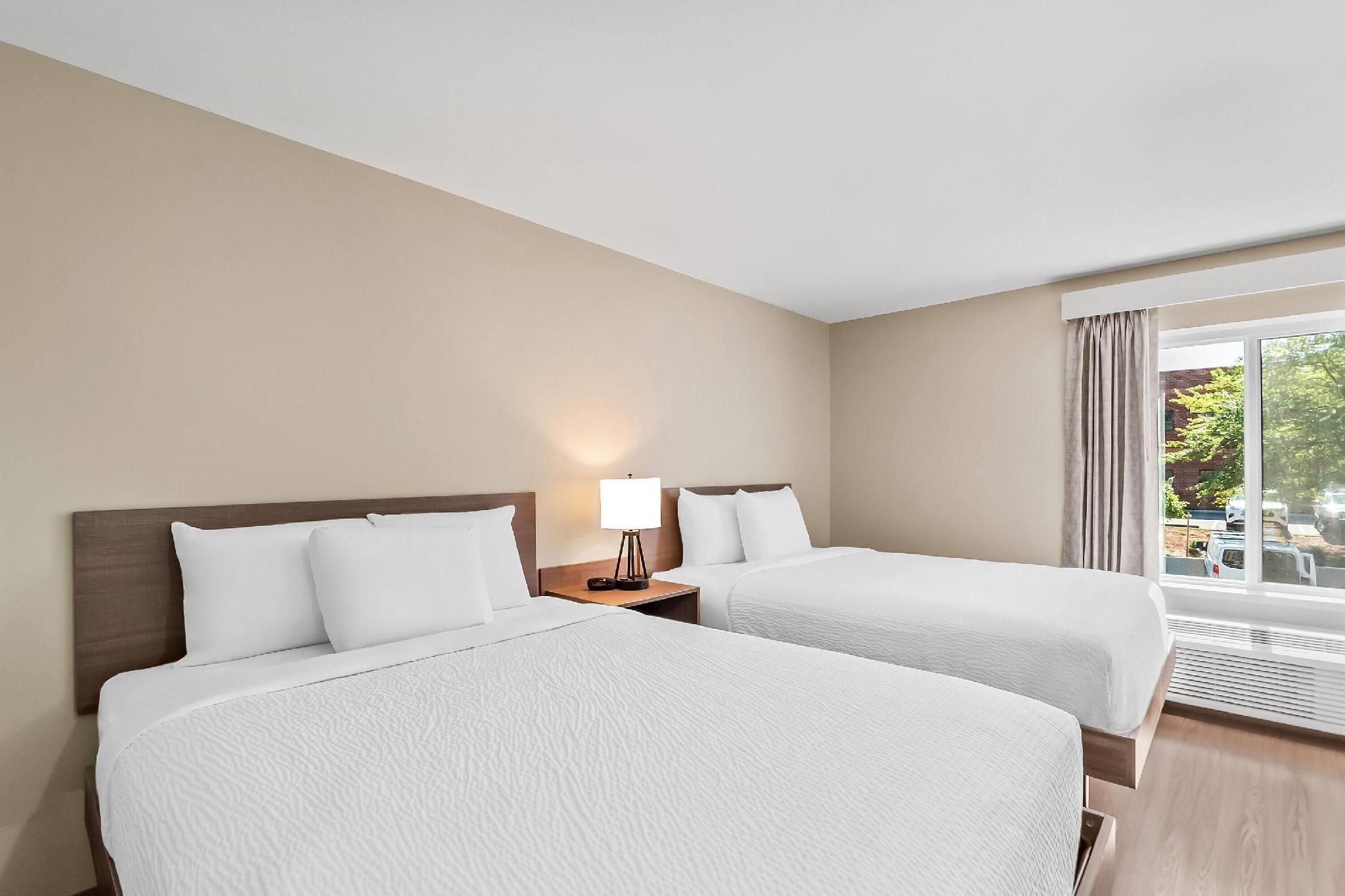 2 Queen Beds, Suite, Non-Smoking