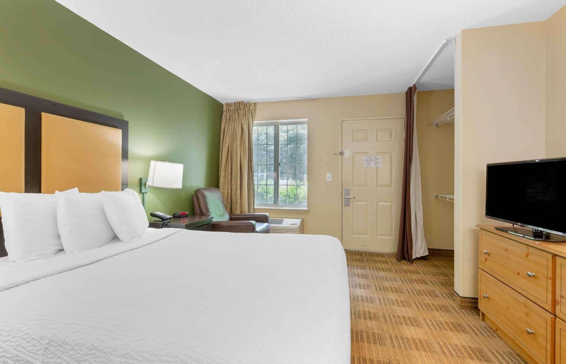 Extended Stay America Select Suites - Washington, DC - Sterling - Dulles Studio Queen Non-Smoking