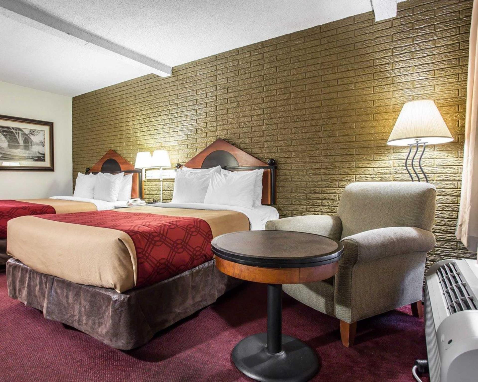 Double with 2 Double Beds - Smoking