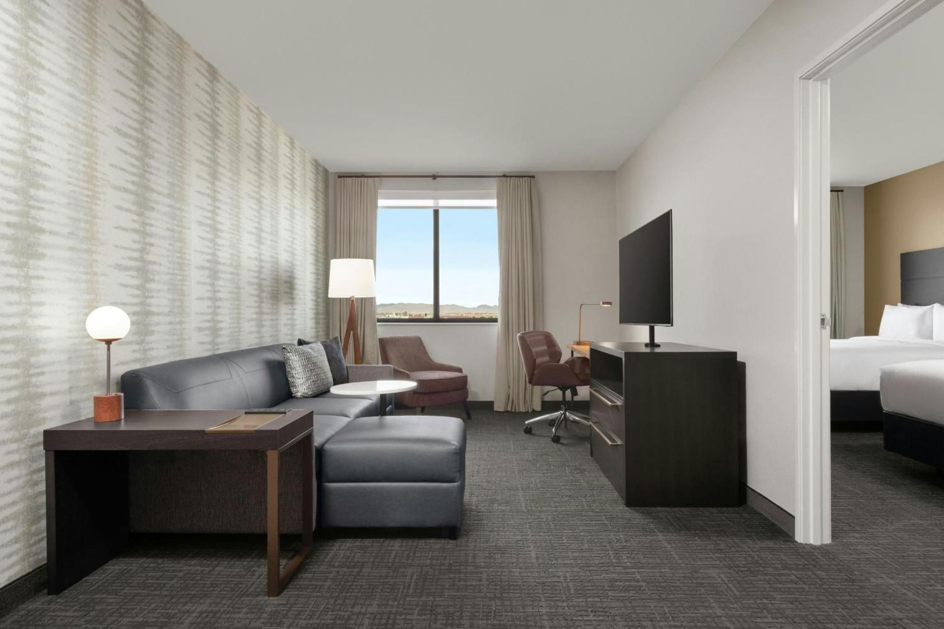 One-Bedroom Queen Suite with Sofa Bed - Hearing Accessible