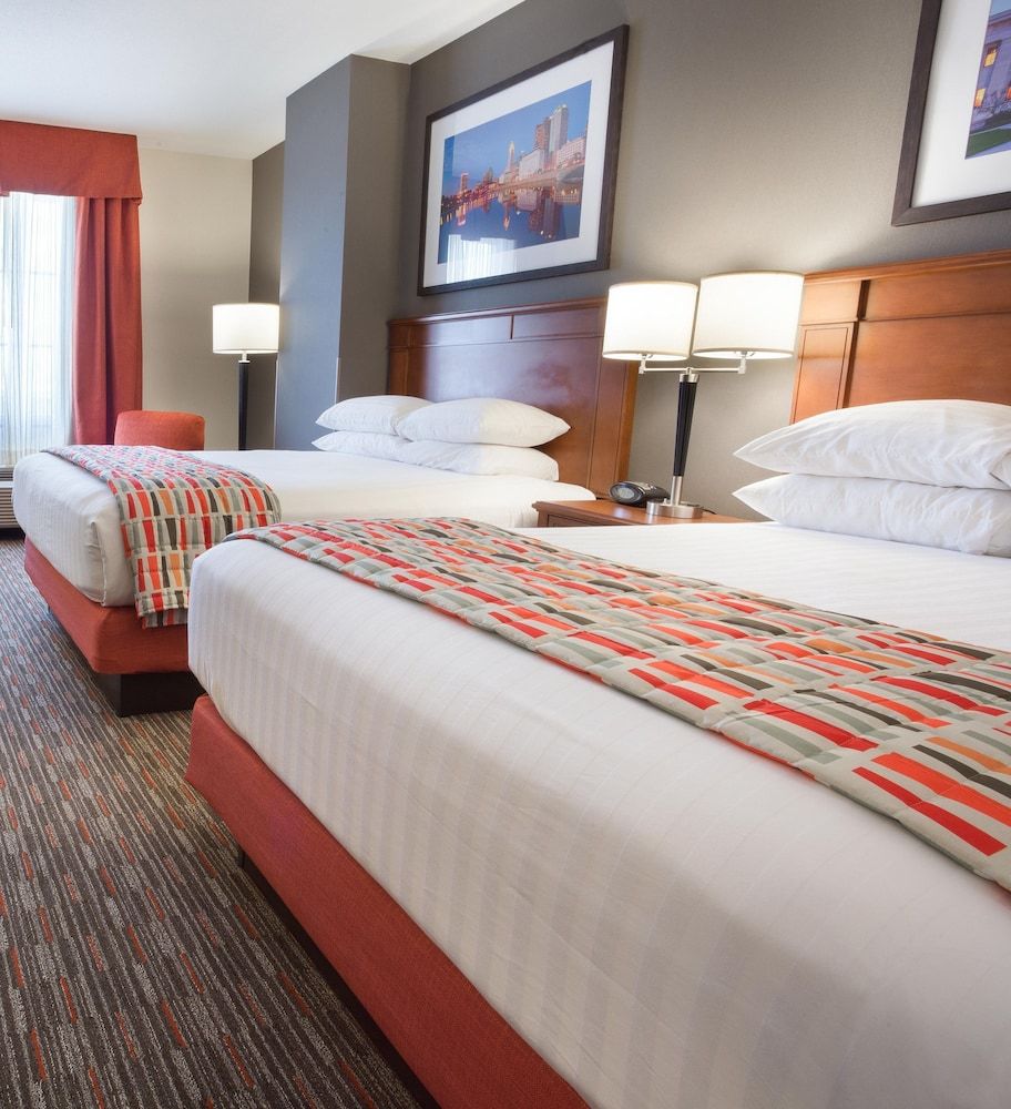 Suite, 2 Queen Beds (Sofa Sleeper, 2 Rooms)