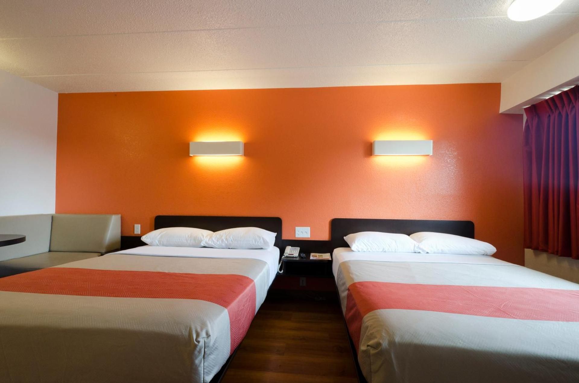 Queen Room with Two Queen Beds - Disability Access - Smoking