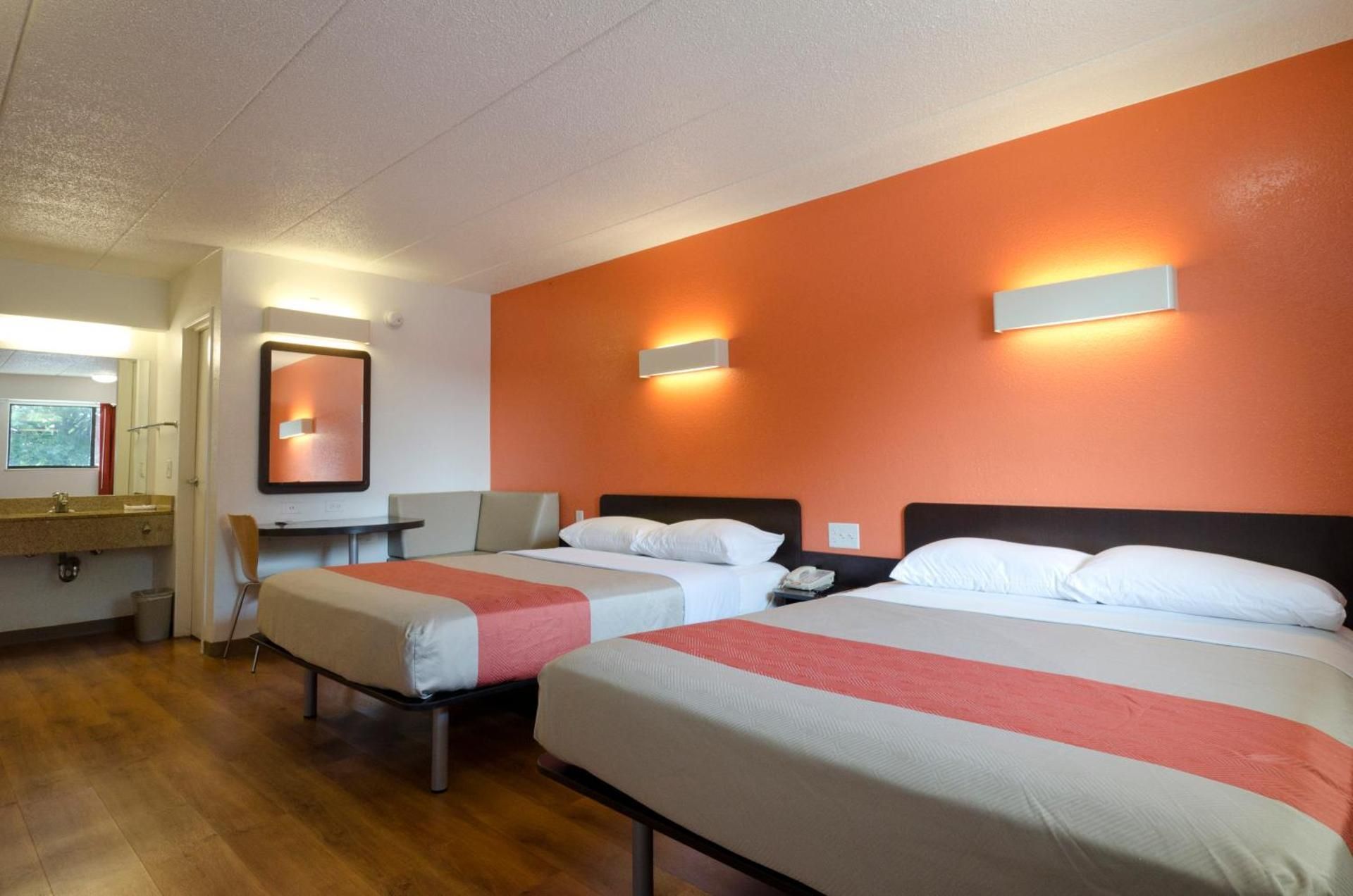 Queen Room with Two Queen Beds - Disability Access - Smoking