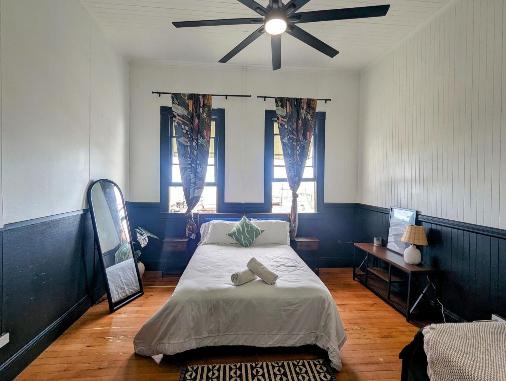 Triple Room with Sea View