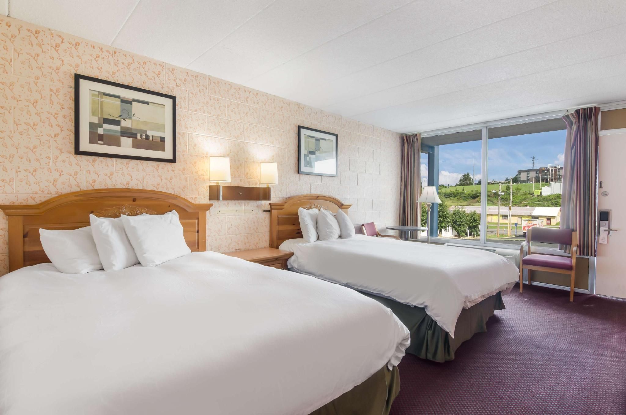 Americas Best Value Inn Wytheville 2 Queen Beds Non-Smoking