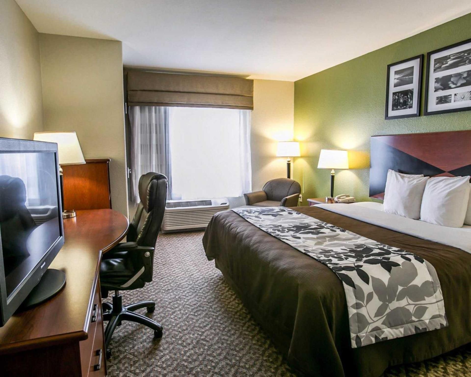 Spark by Hilton Killeen King Room - Smoking