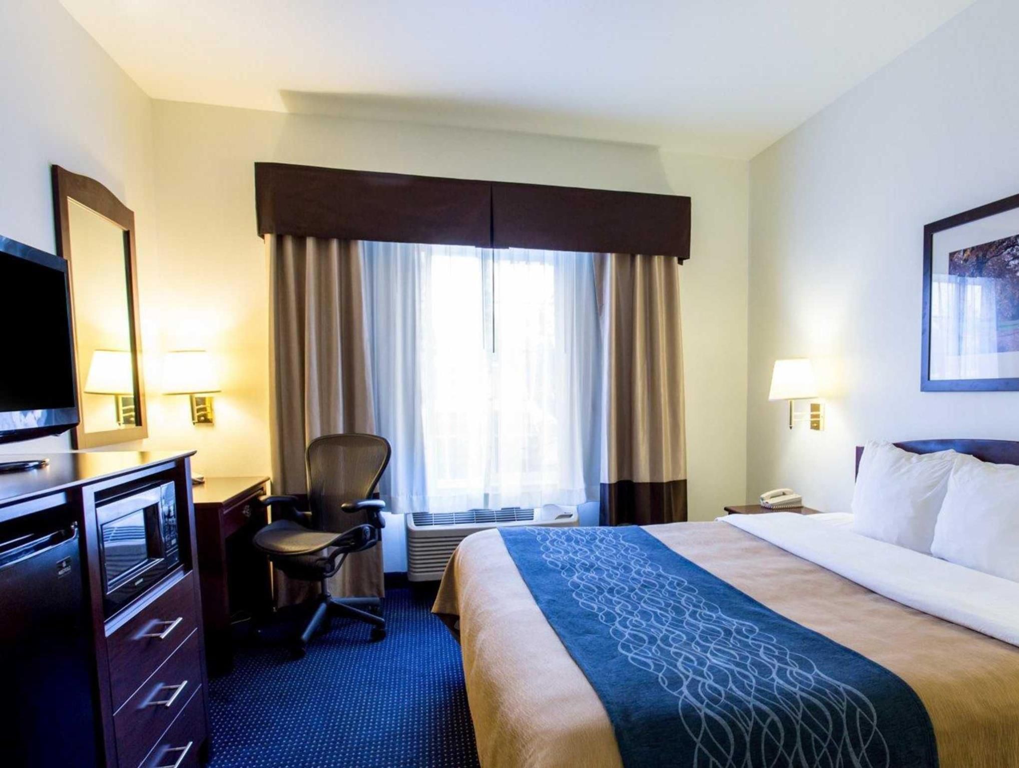 King Room - Non-Smoking
