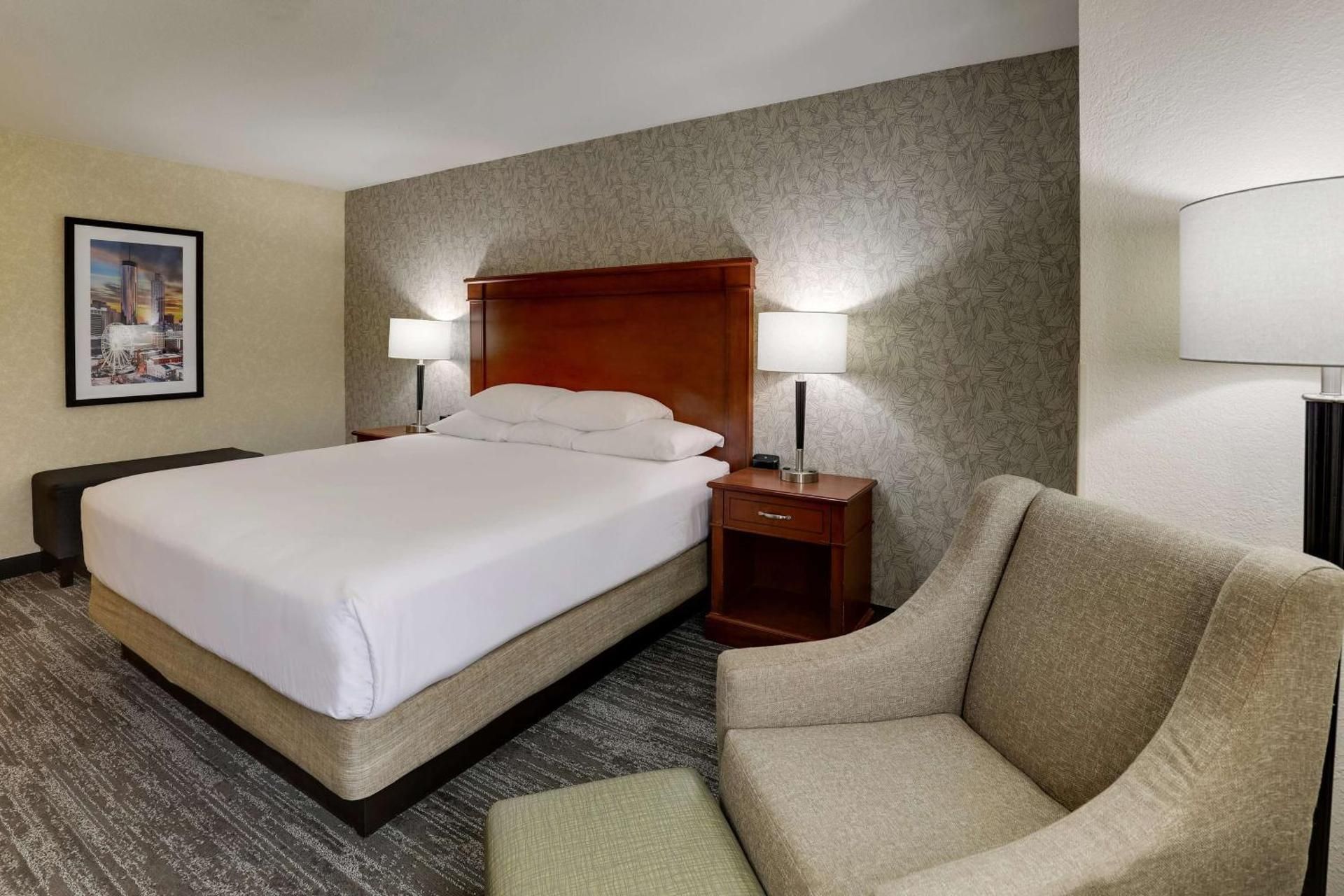 Deluxe King Room