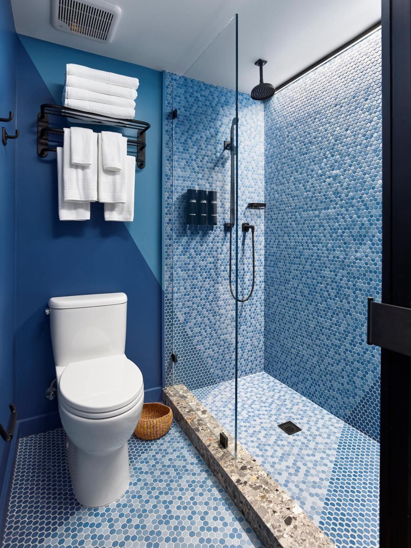 The Hotel Castro San Francisco Deluxe King Studio (Self Check-in with Virtual Front Desk) 2