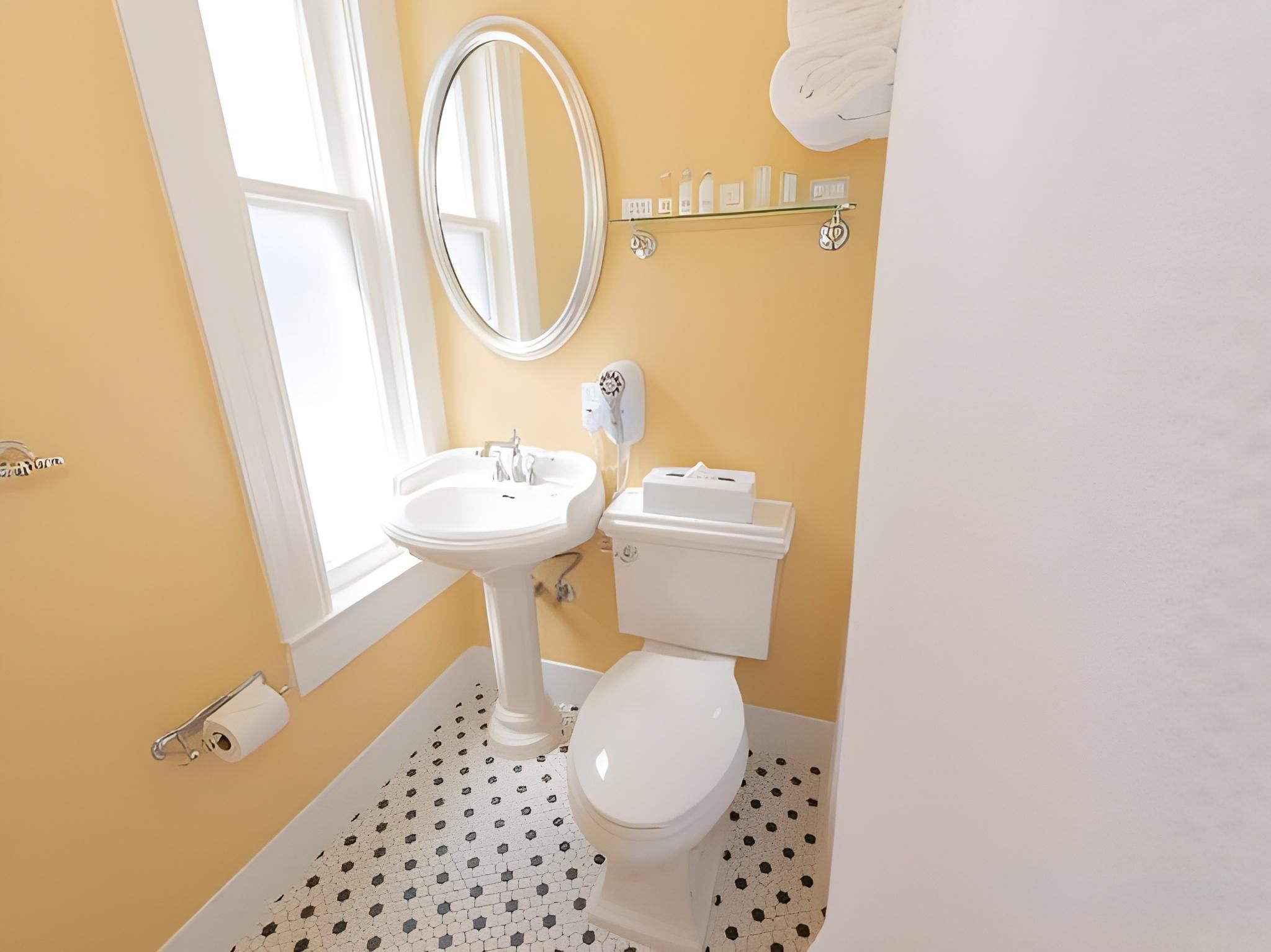 Stanyan Park Hotel Two-Bedroom Suite