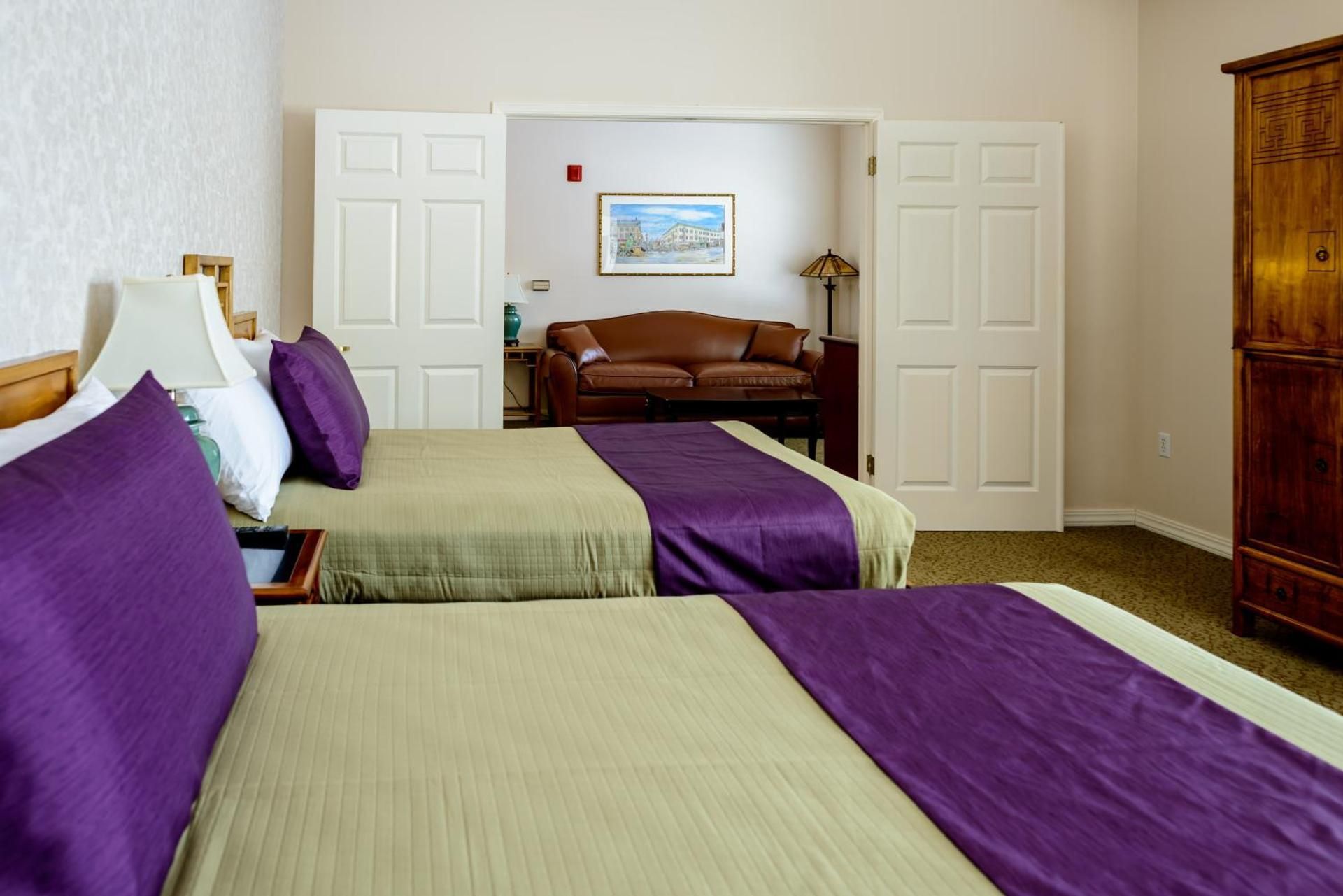 SW Hotel One-Bedroom Suite