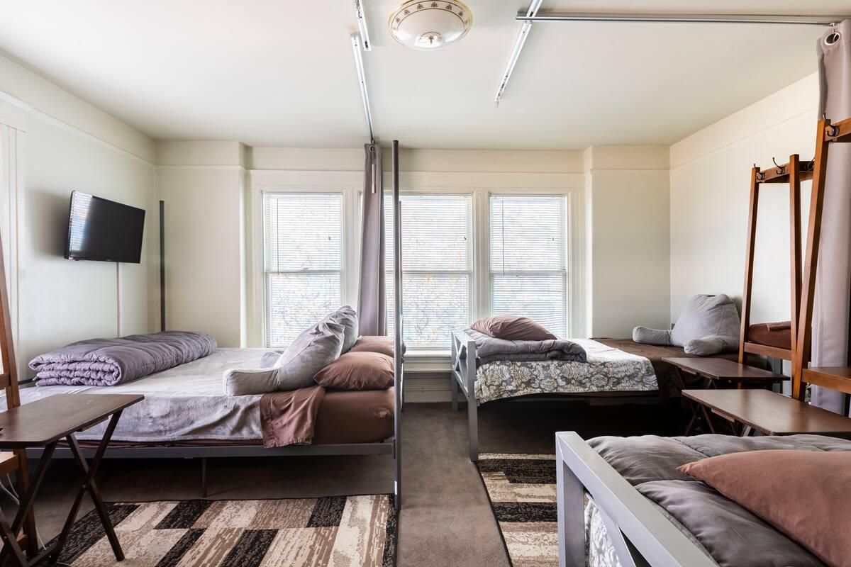 Triple room-Large-Shared Bathroom-Park View-Golden Gate Park View Roo