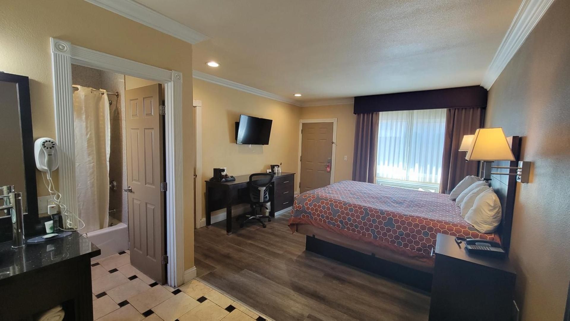 Standard King Bed