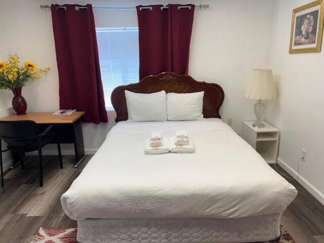Queen Room with Shared Bathroom
