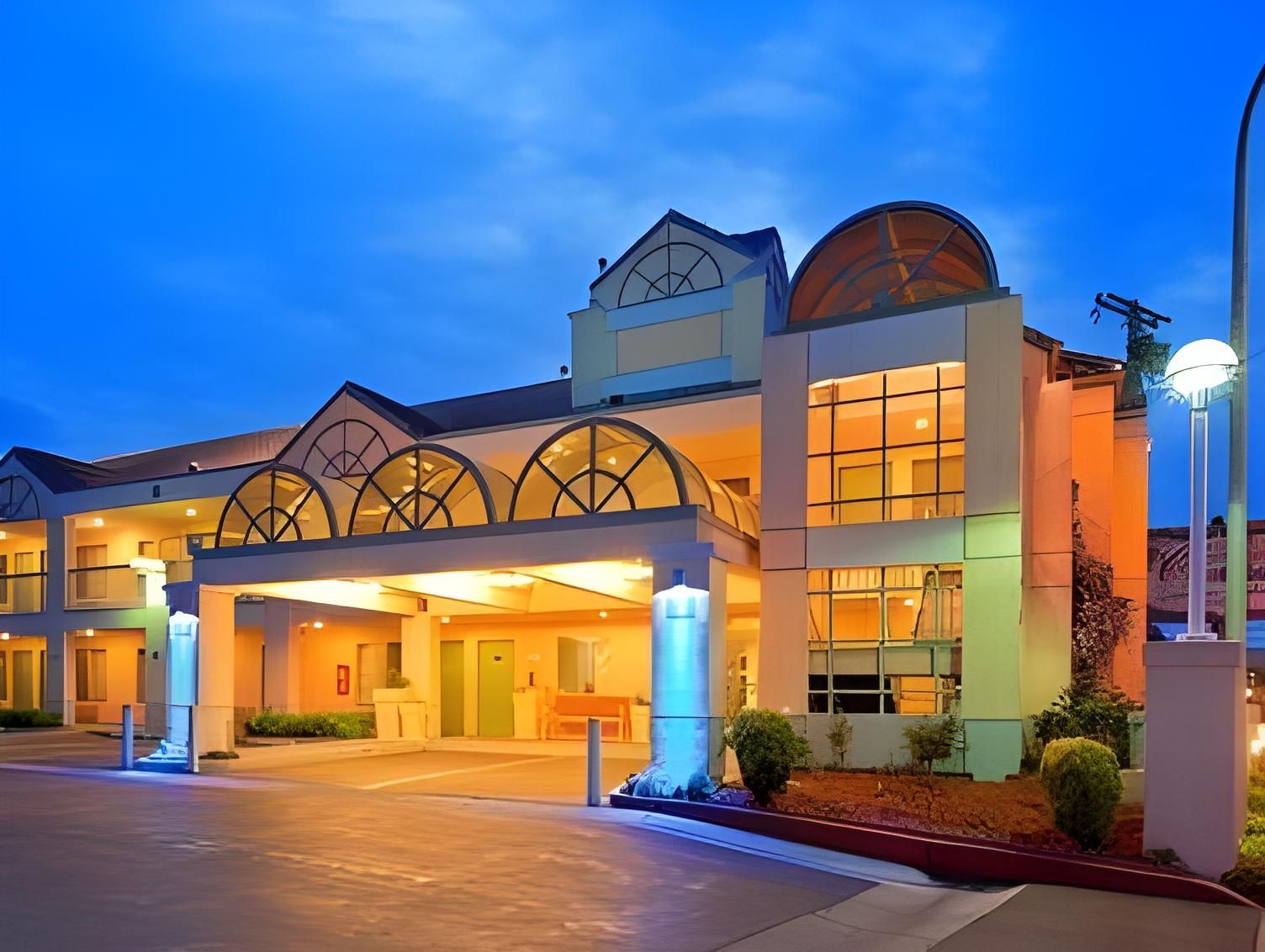 Atherton Park Inn and Suites