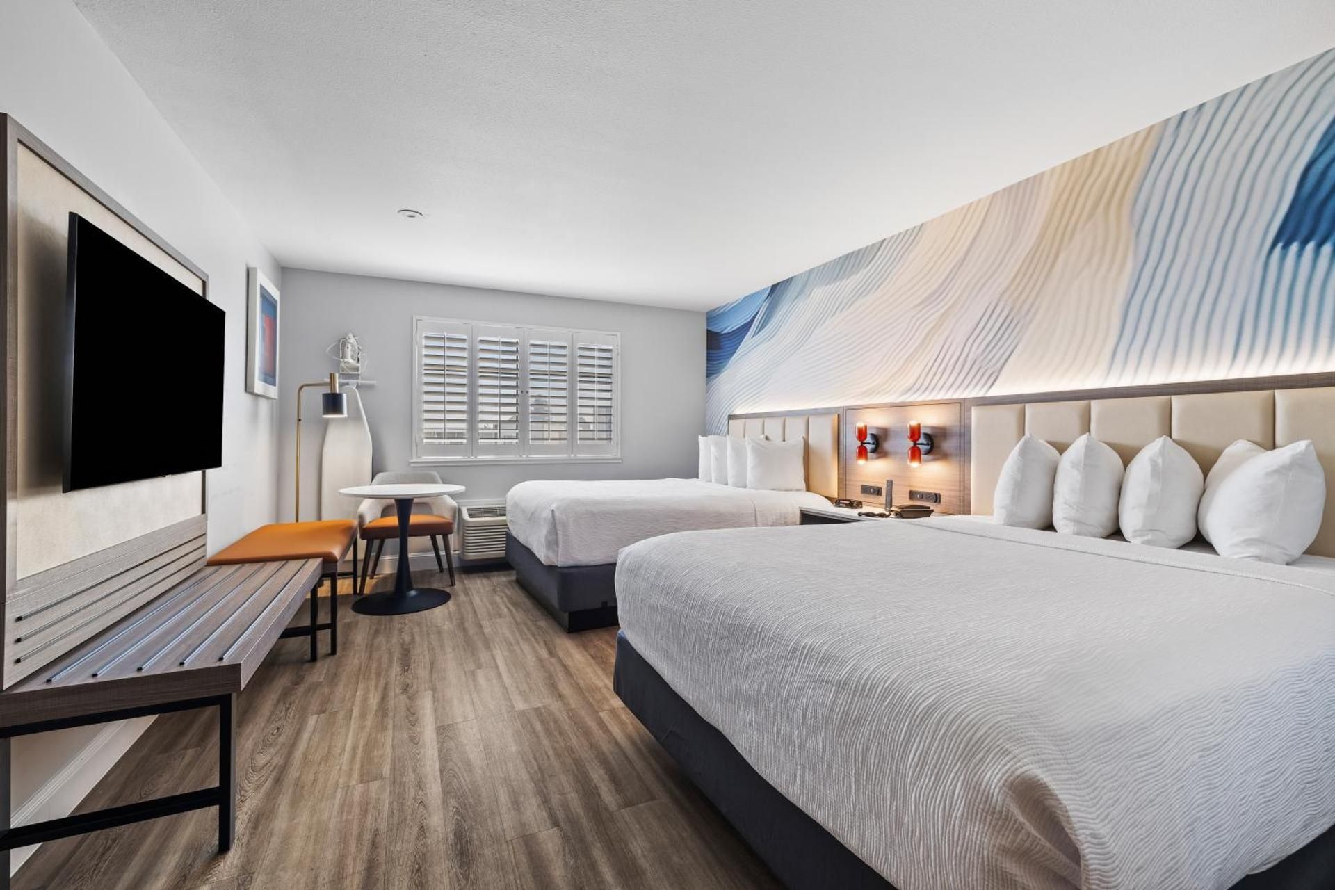 Queen Room with Two Queen Beds and Mobility/Hearing Access - Non-Smoking