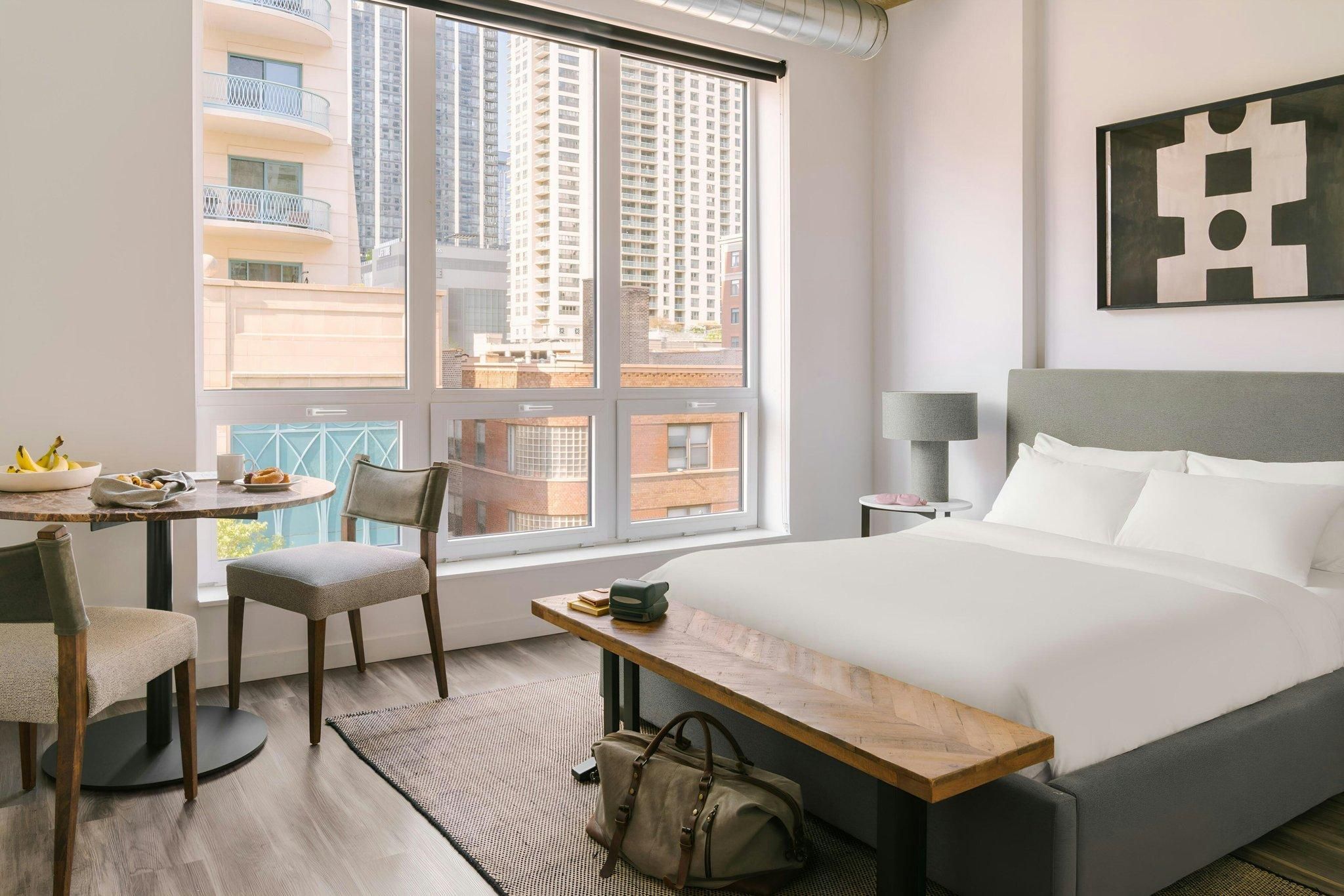 Studio Apartment, 1 Queen