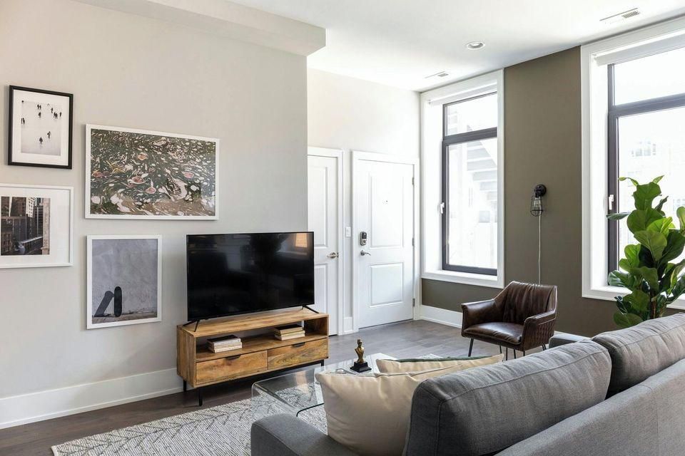 1 Bedroom Apartment, 1 Queen, Sofa Bed