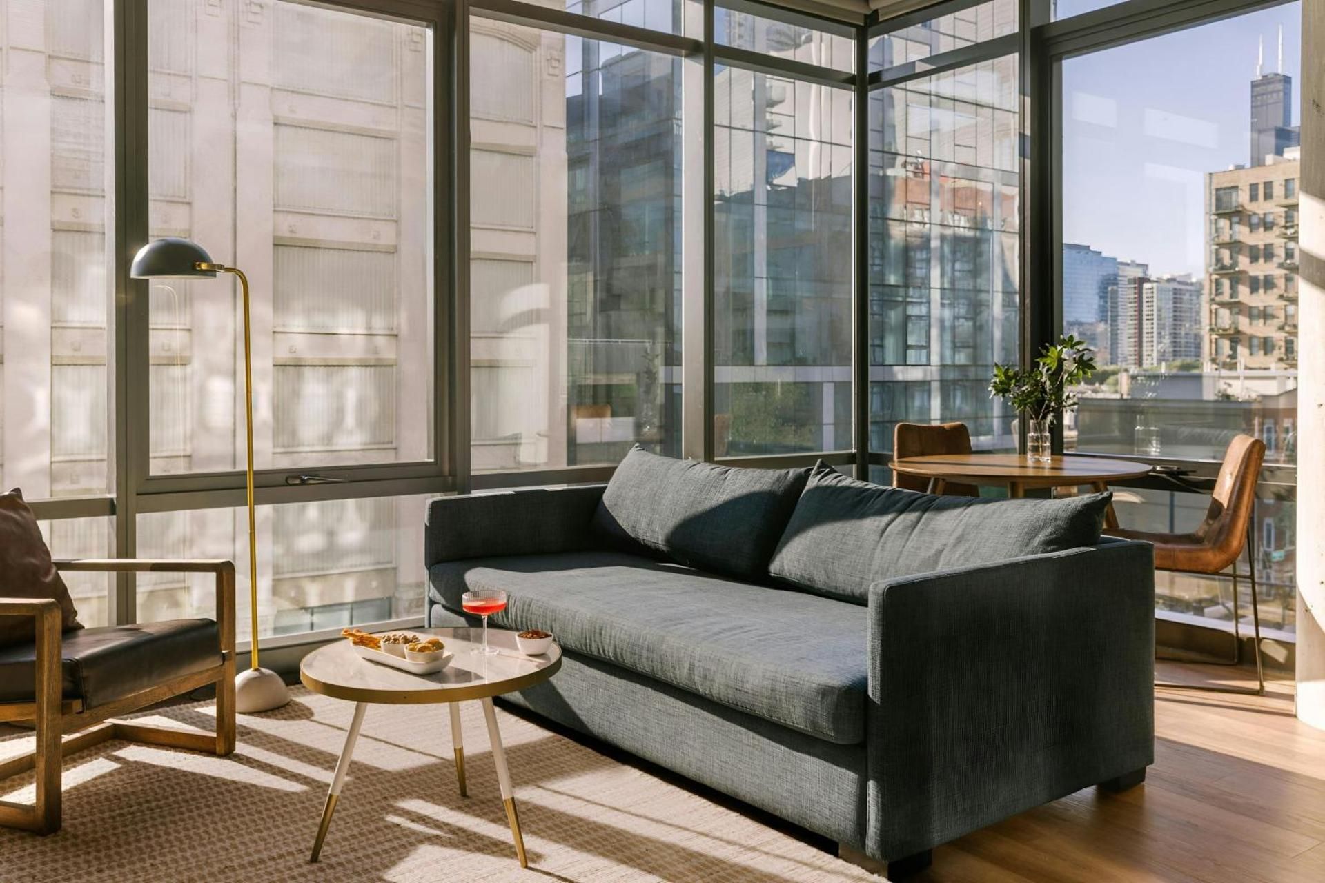 One-Bedroom Superior Apartment with Queen and Sofa Bed