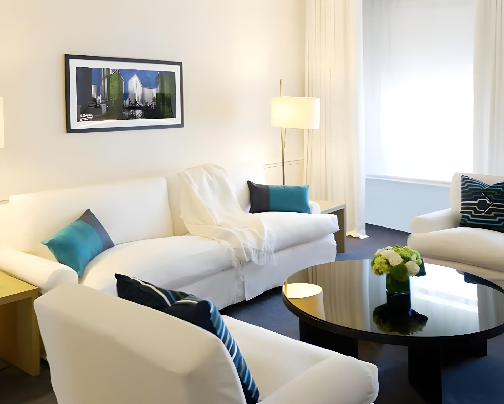 One Bedroom Deluxe Suite