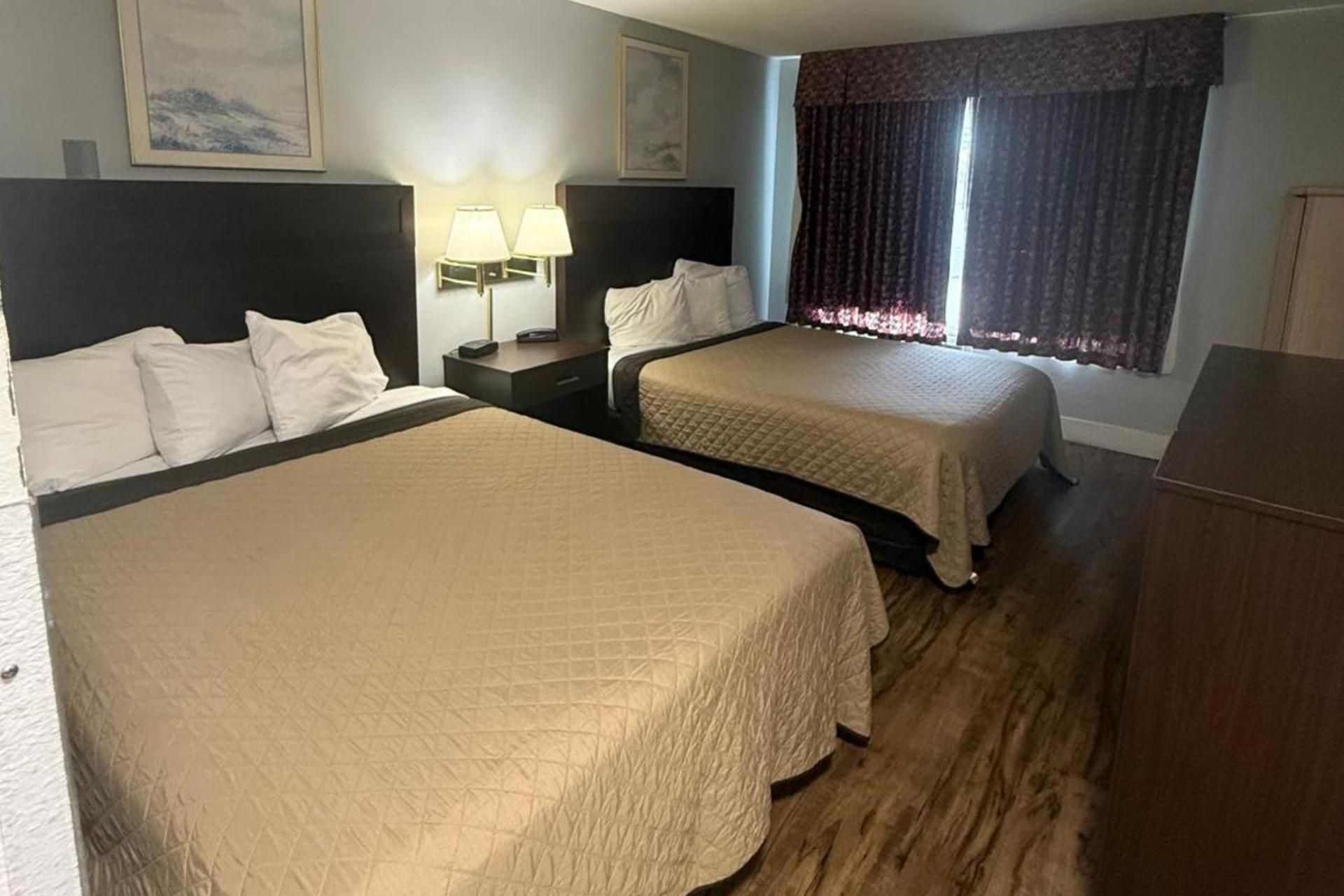 Deluxe Queen Room with Two Queen Beds