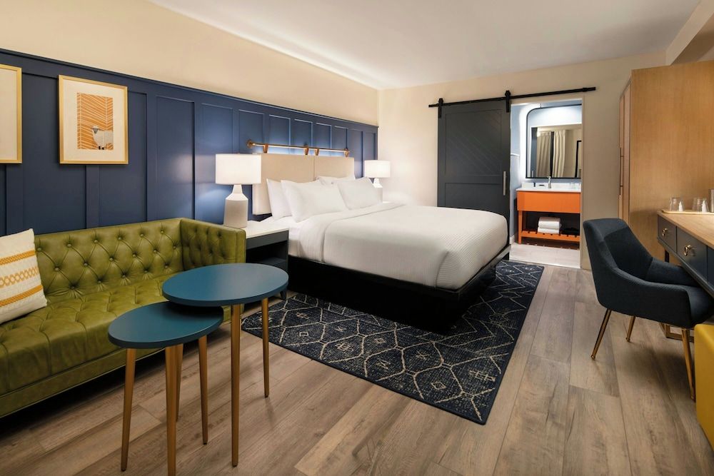 Room, 1 King Bed