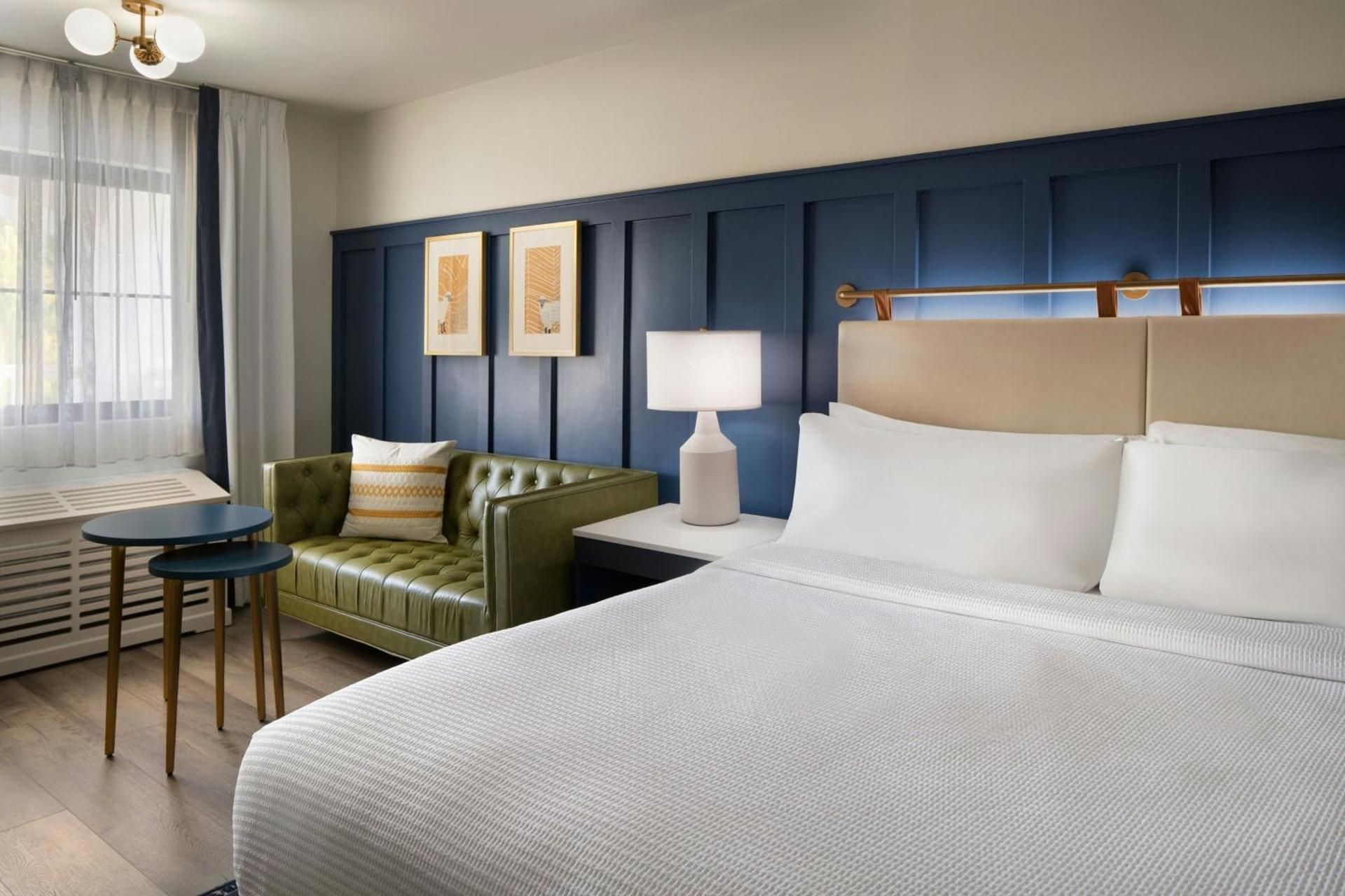 Hearing Accessible - King Guestroom