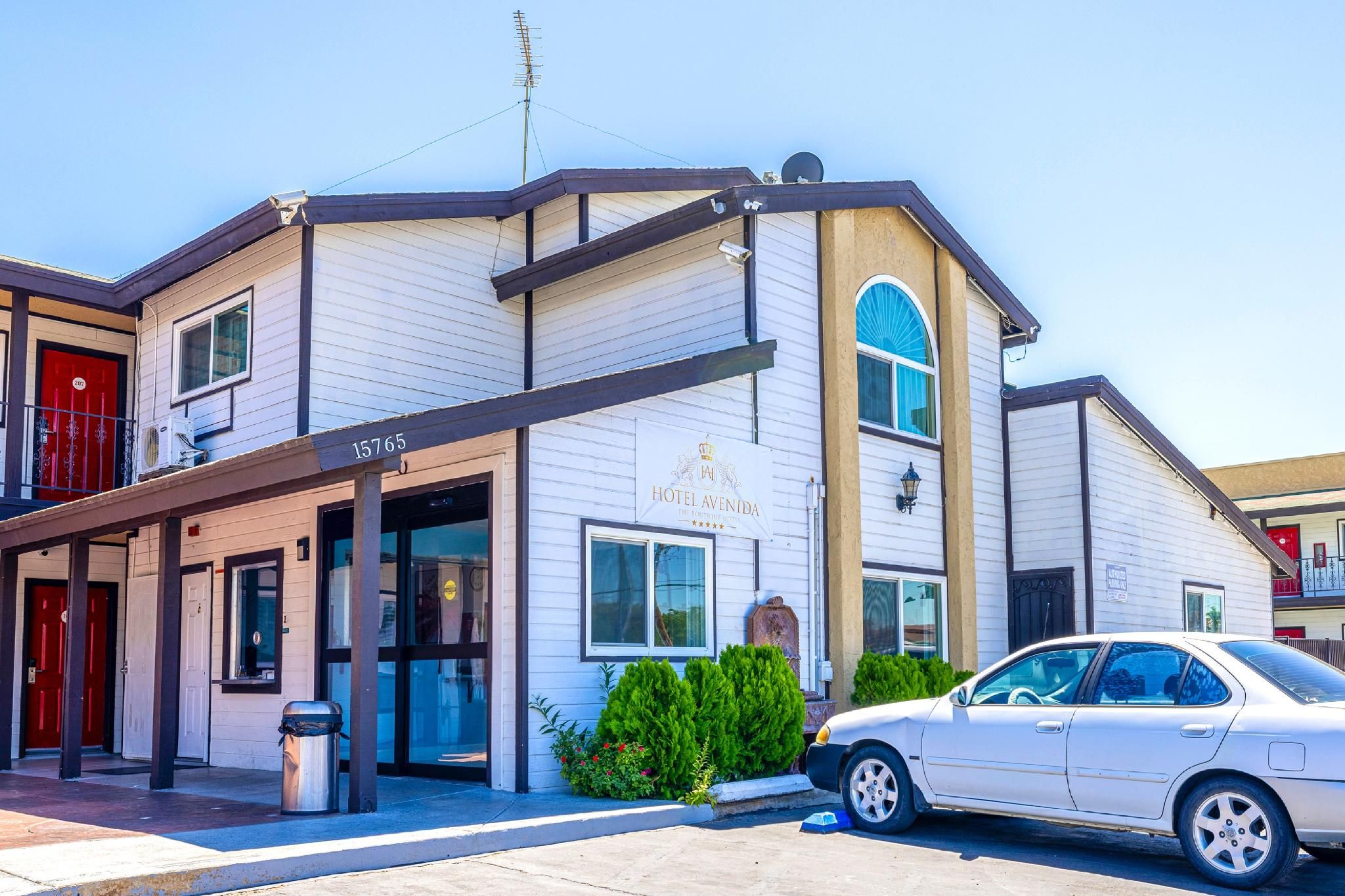 Hotel Avenida Victorville I 15