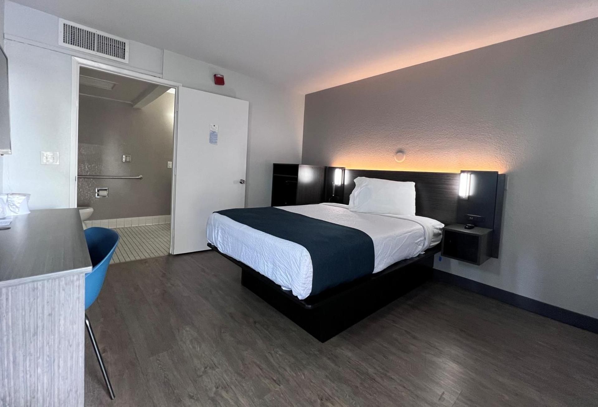 Double Room - Disability Access