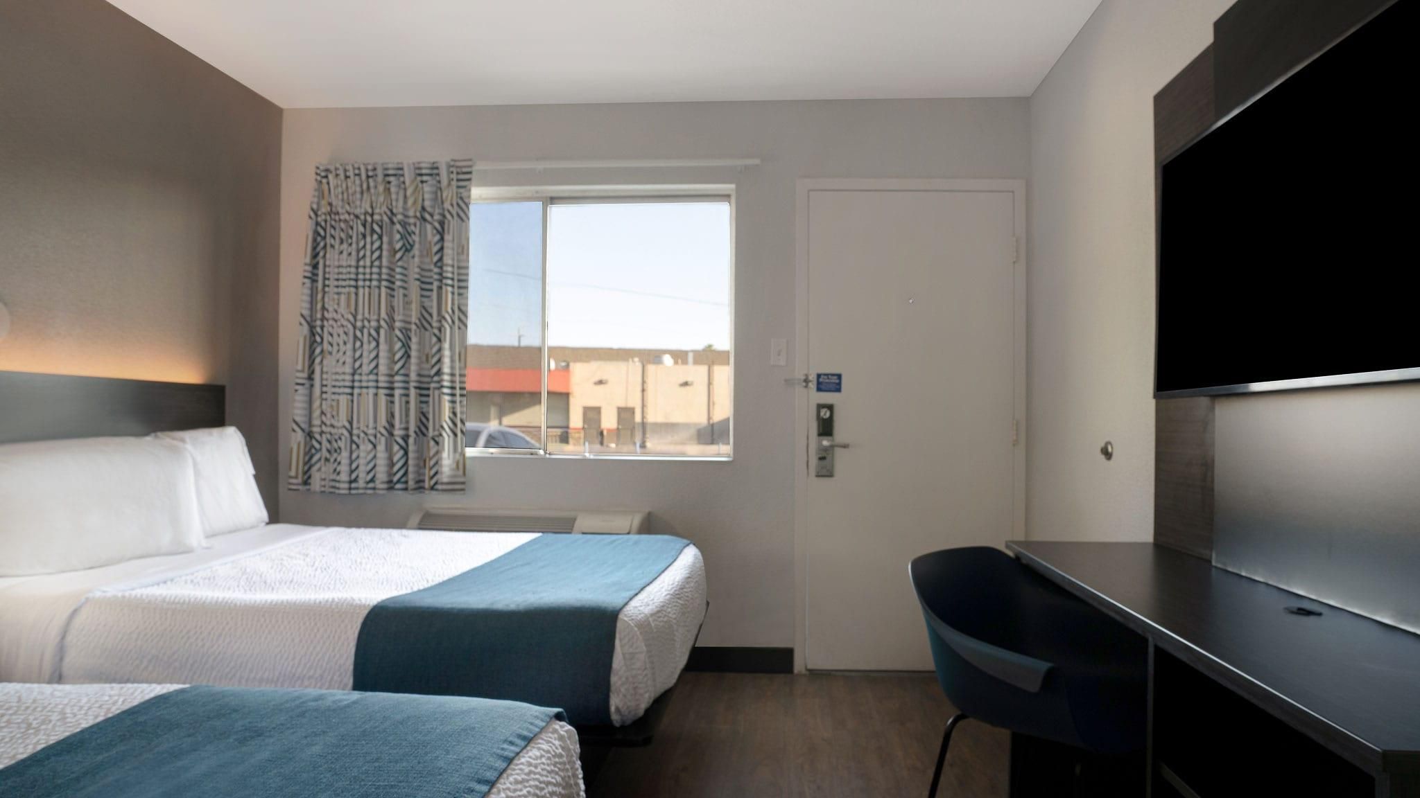 2 Full Beds | Non-Smoking