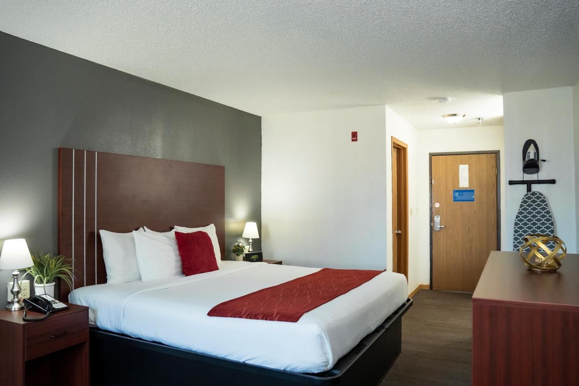 King Suite with Spa Bath